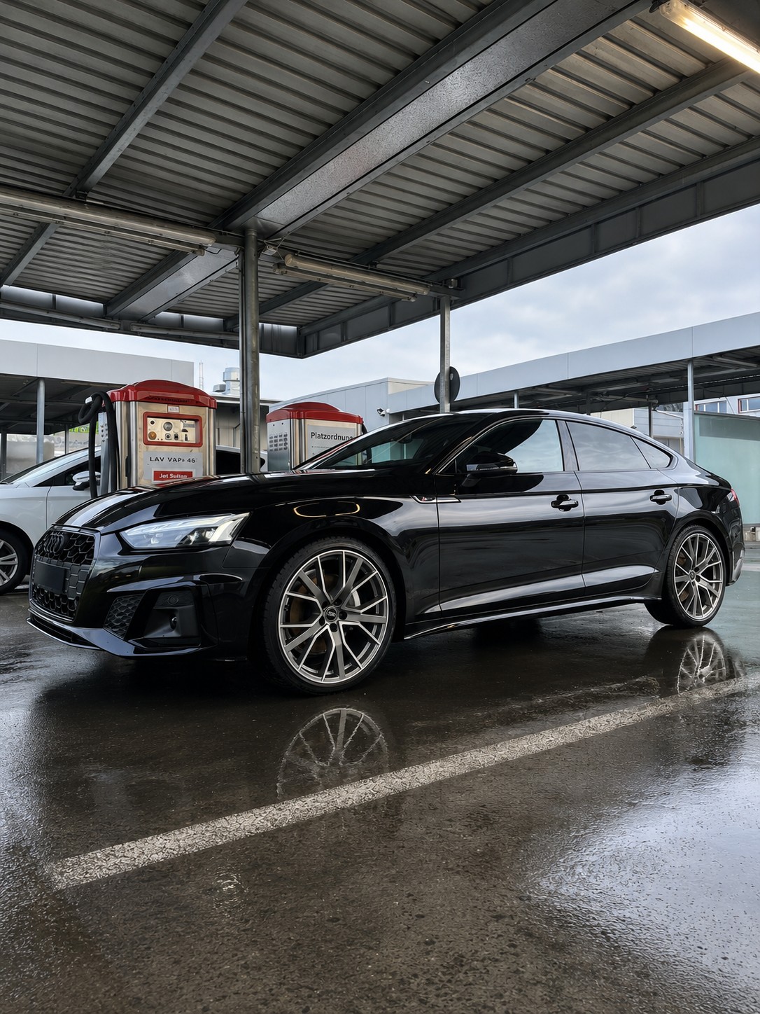 AUDI A5 2.0 40 TFSI S Line quattro S-Tronic-image-0