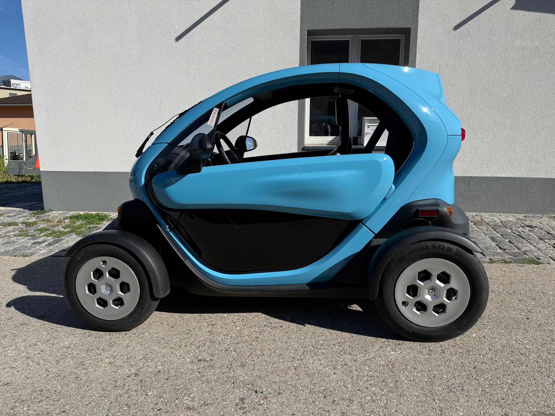 RENAULT Twizy Z.E. Life (Batterie Miete)-image-5