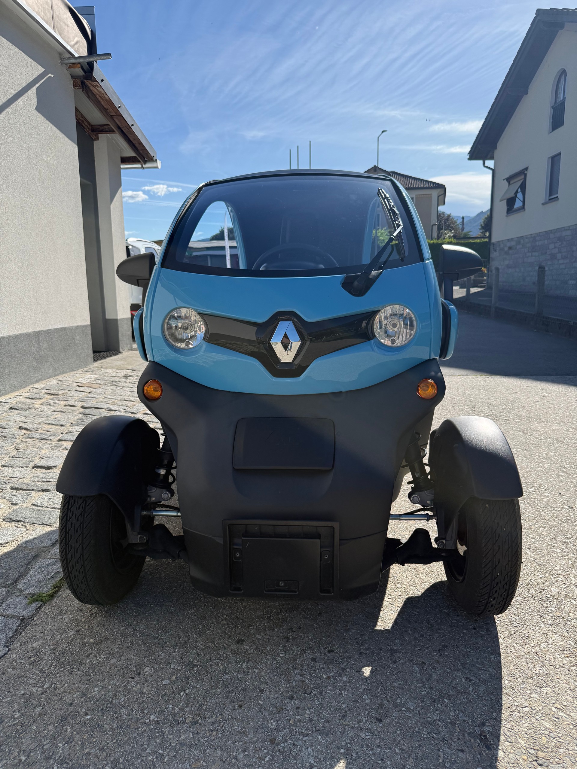 RENAULT Twizy Z.E. Life (Batterie Miete)-image-4