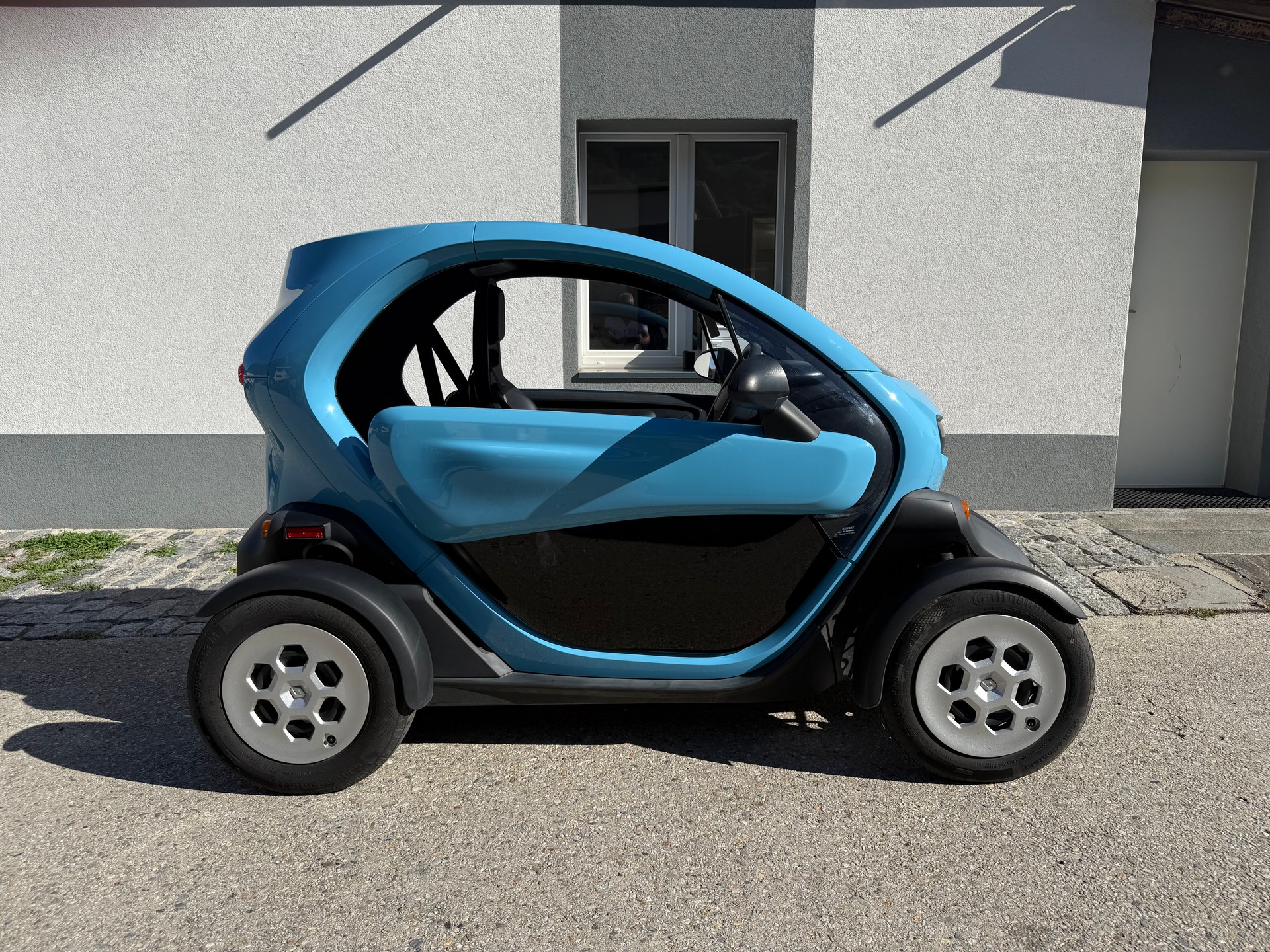 RENAULT Twizy Z.E. Life (Batterie Miete)-image-1