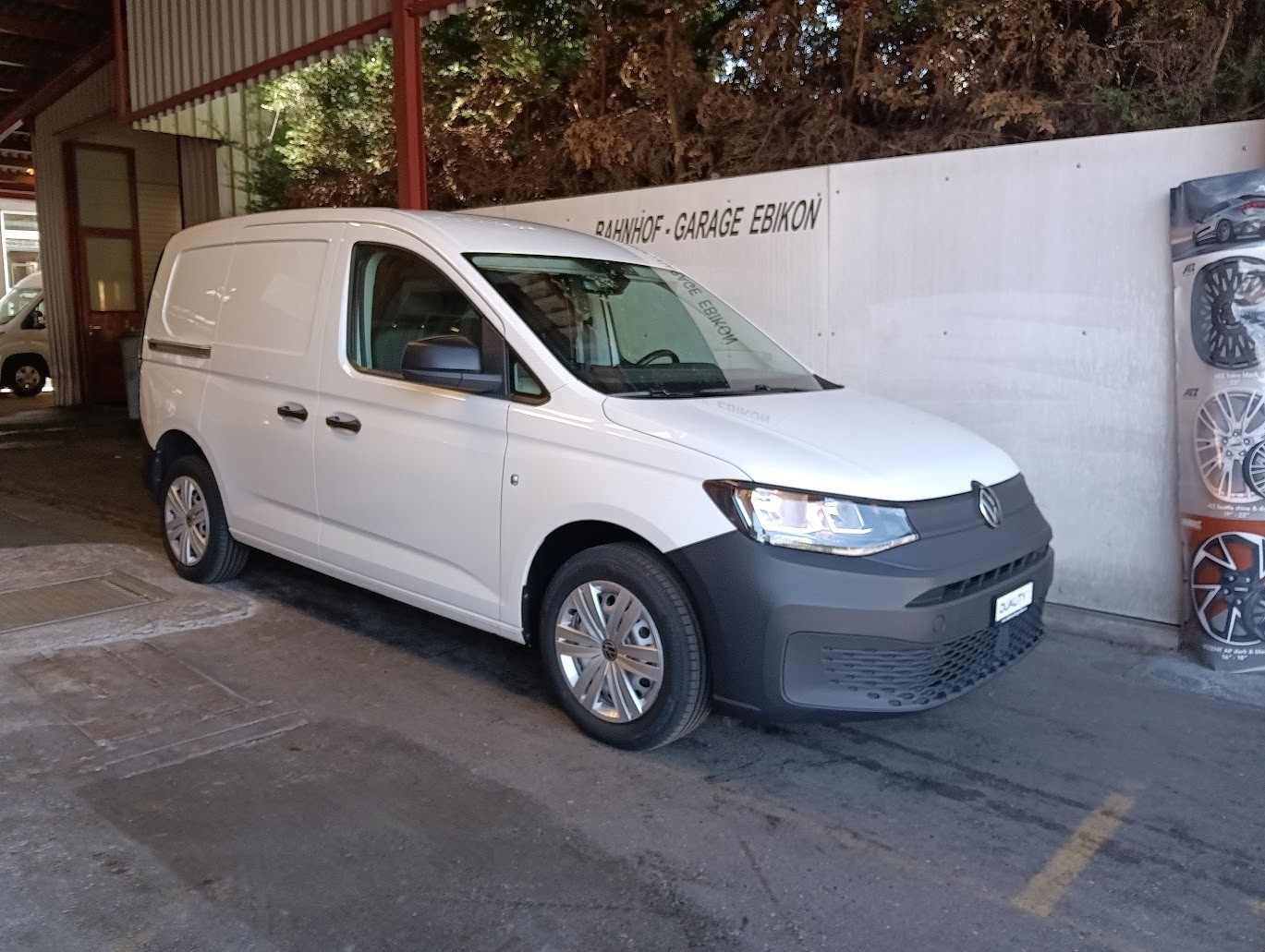 VW Caddy Cargo 1.5 TSI Entry DSG-image-0