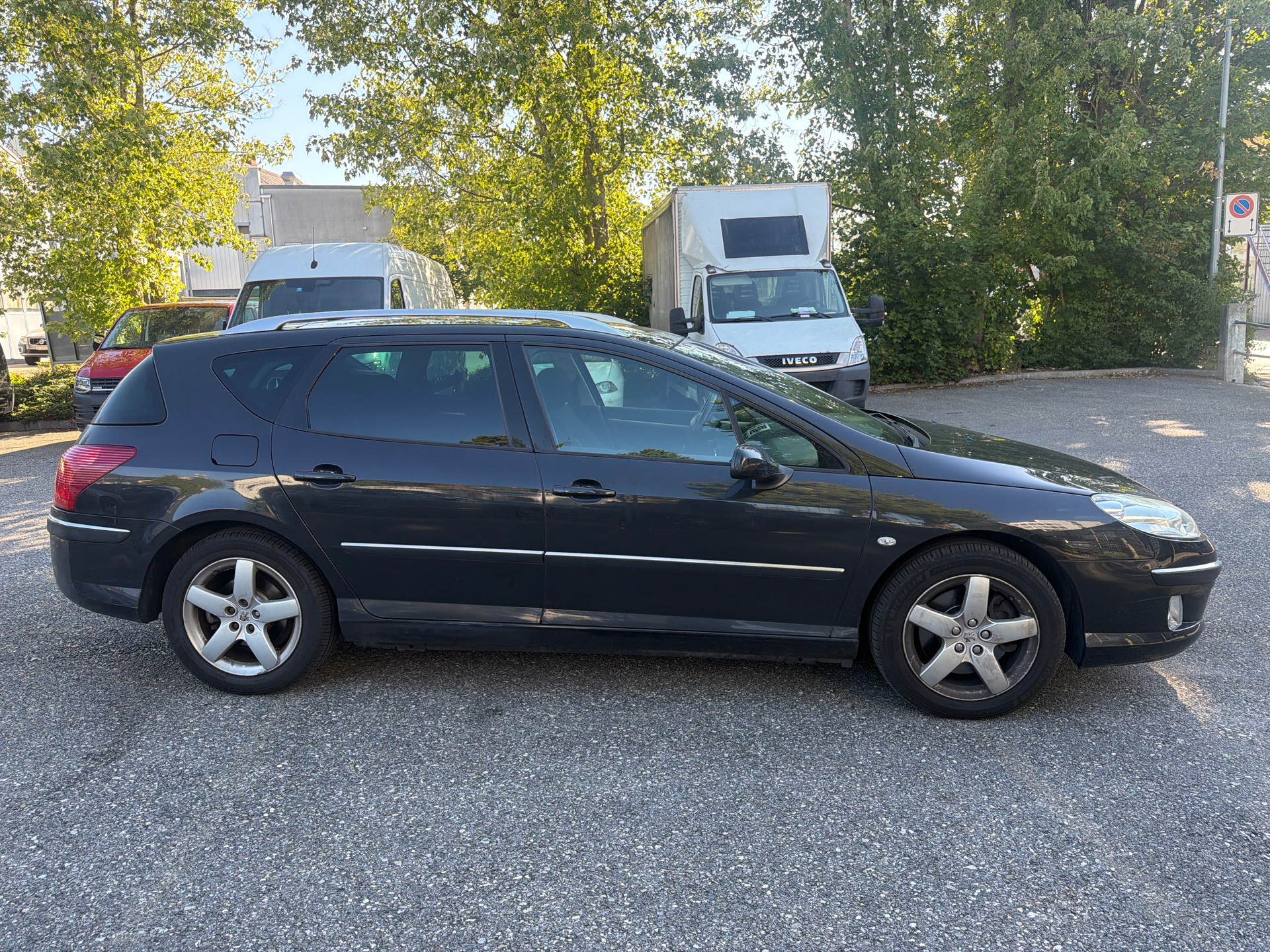 PEUGEOT 407 SW 2.7 HDI Dynamic Edition Automatic * Klima-auto * Tempomat * PDC H * Panoramadach * Letzte MFK 23.12.2023-image-10