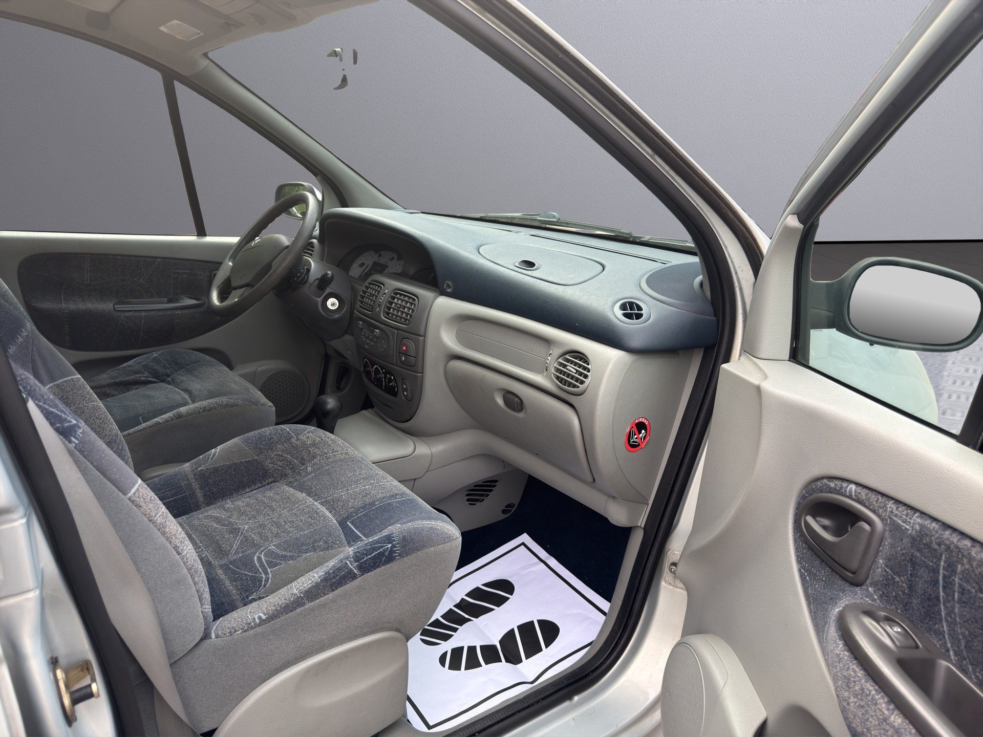 RENAULT Scénic 2.0 16V Alizé-image-9