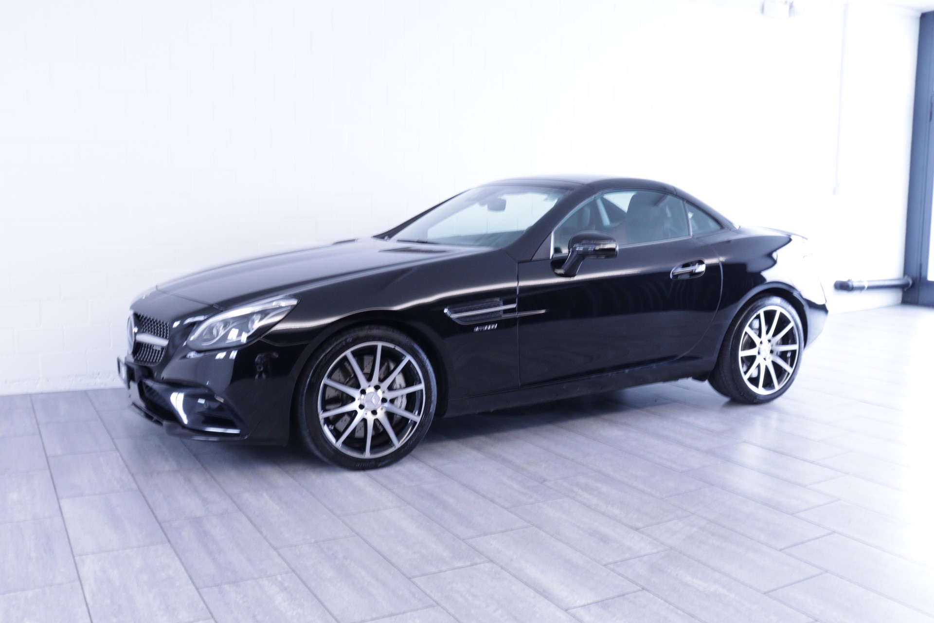 MERCEDES-BENZ SLC 43 AMG Cabriolet-image-5