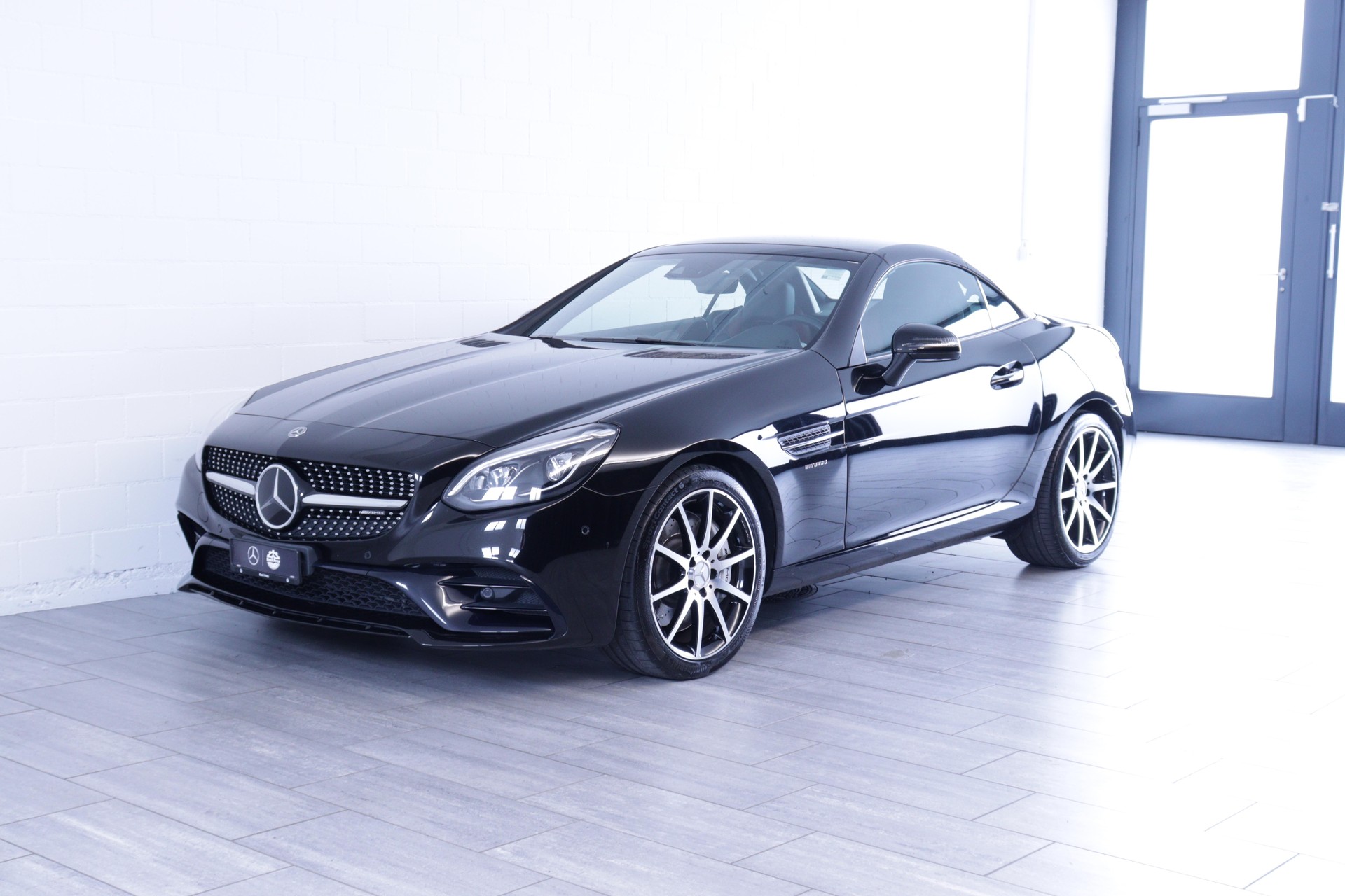 MERCEDES-BENZ SLC 43 AMG Cabriolet-image-4