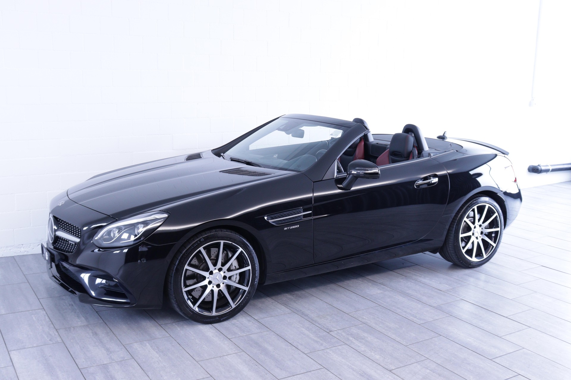 MERCEDES-BENZ SLC 43 AMG Cabriolet-image-1