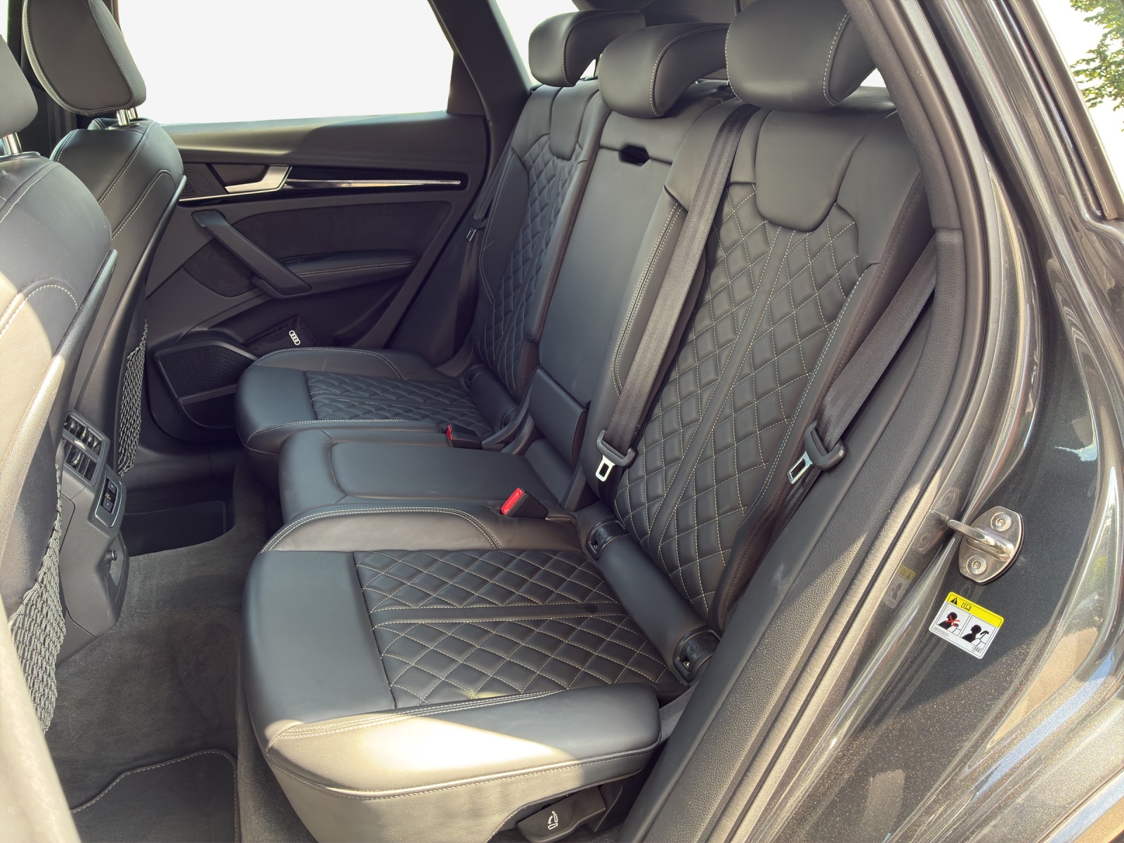 AUDI Q5 55 TFSI e sport quattro-image-11
