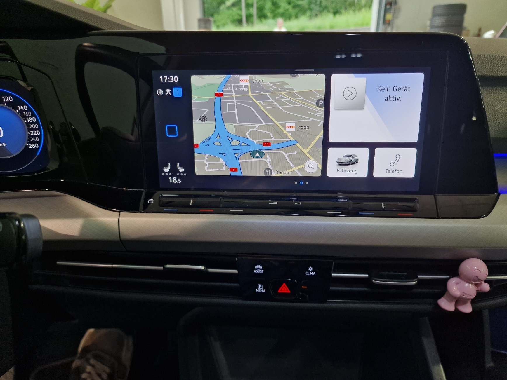 VW Golf Variant 1.5 TSI Life-image-9