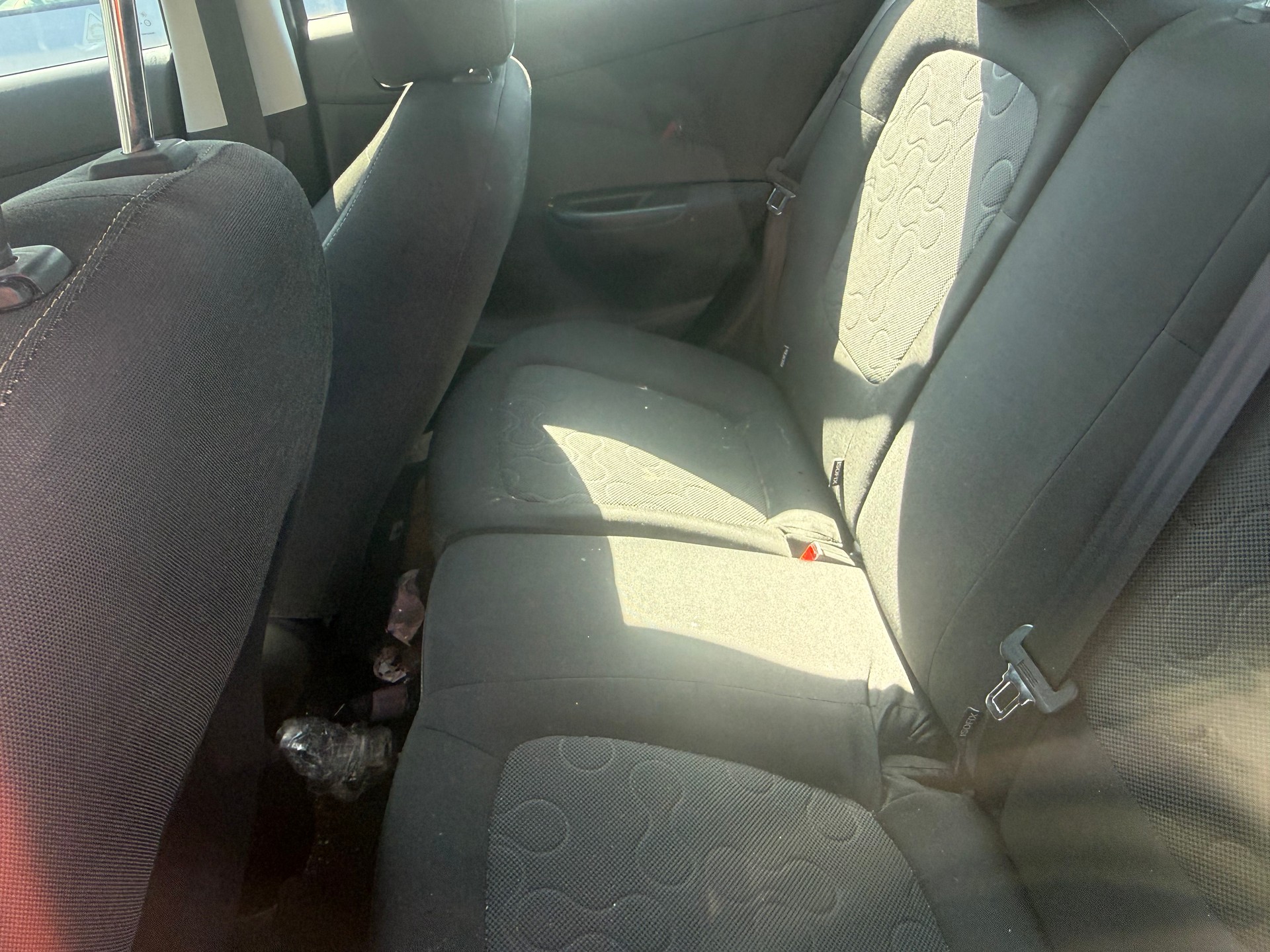 HYUNDAI i20 1.4 Style-image-9