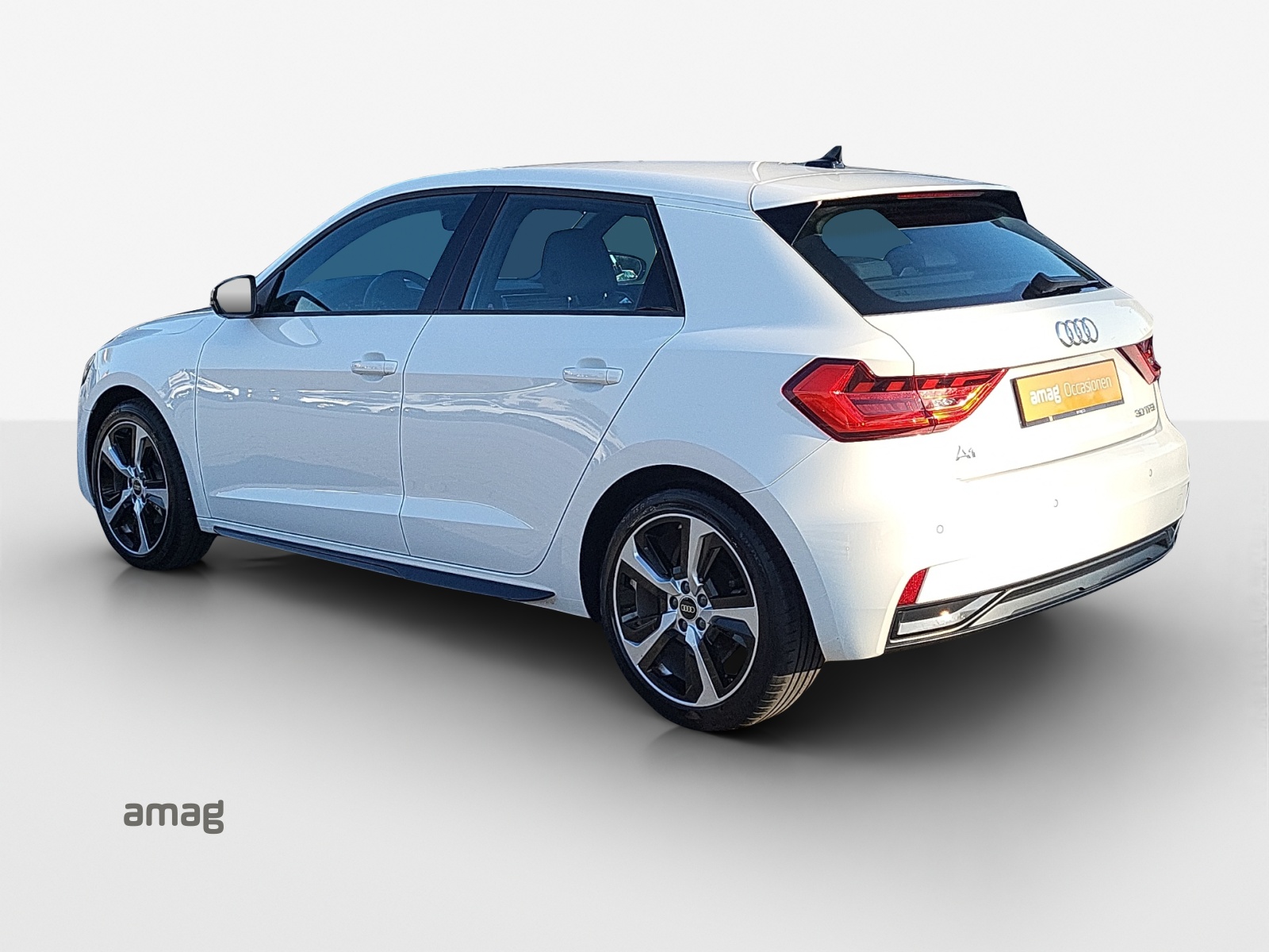 AUDI A1 Sportback 30 TFSI advanced Attraction S-tronic-showroom-element-2