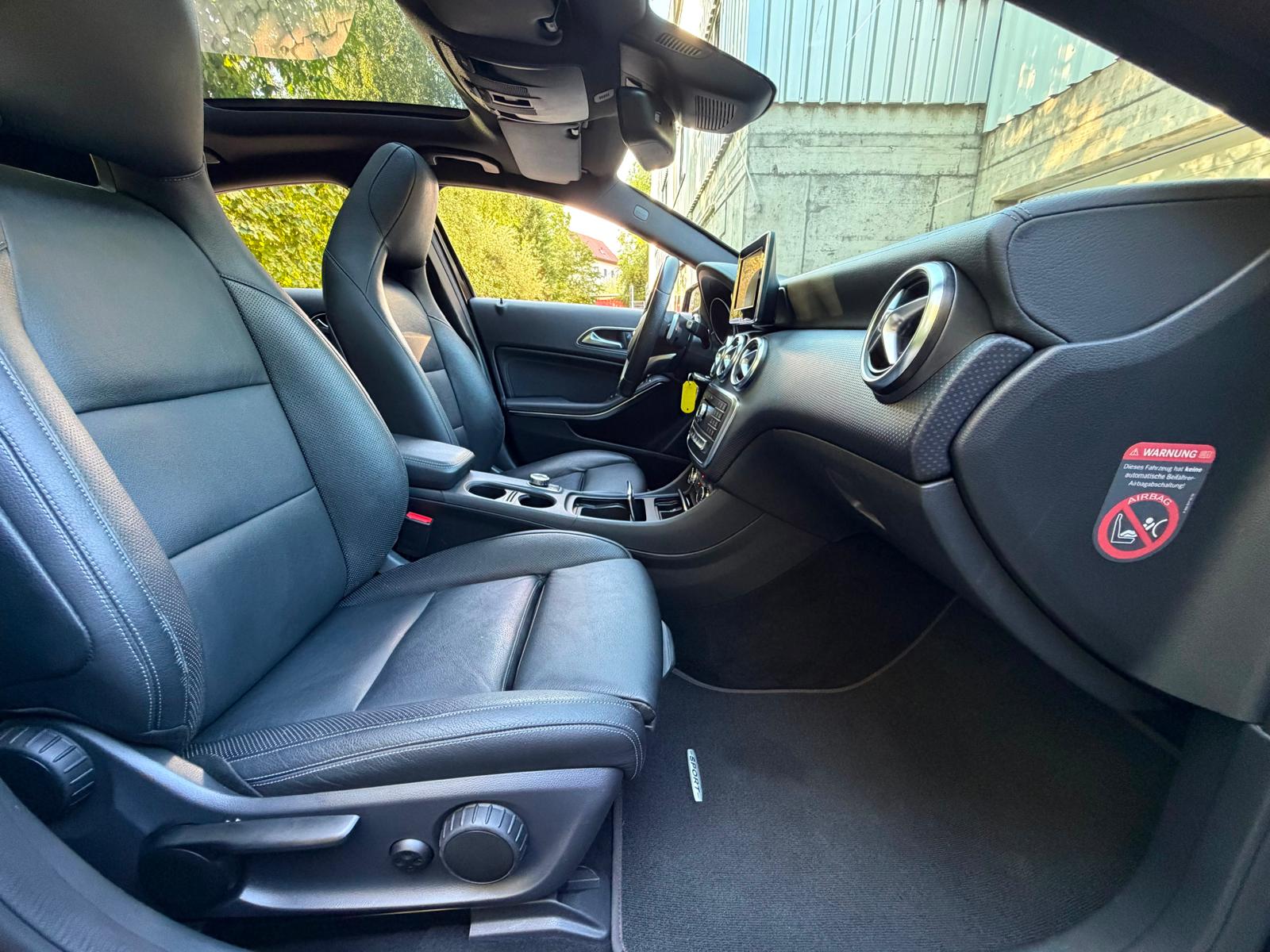 MERCEDES-BENZ A 250 Sport 7G-DCT-image-13