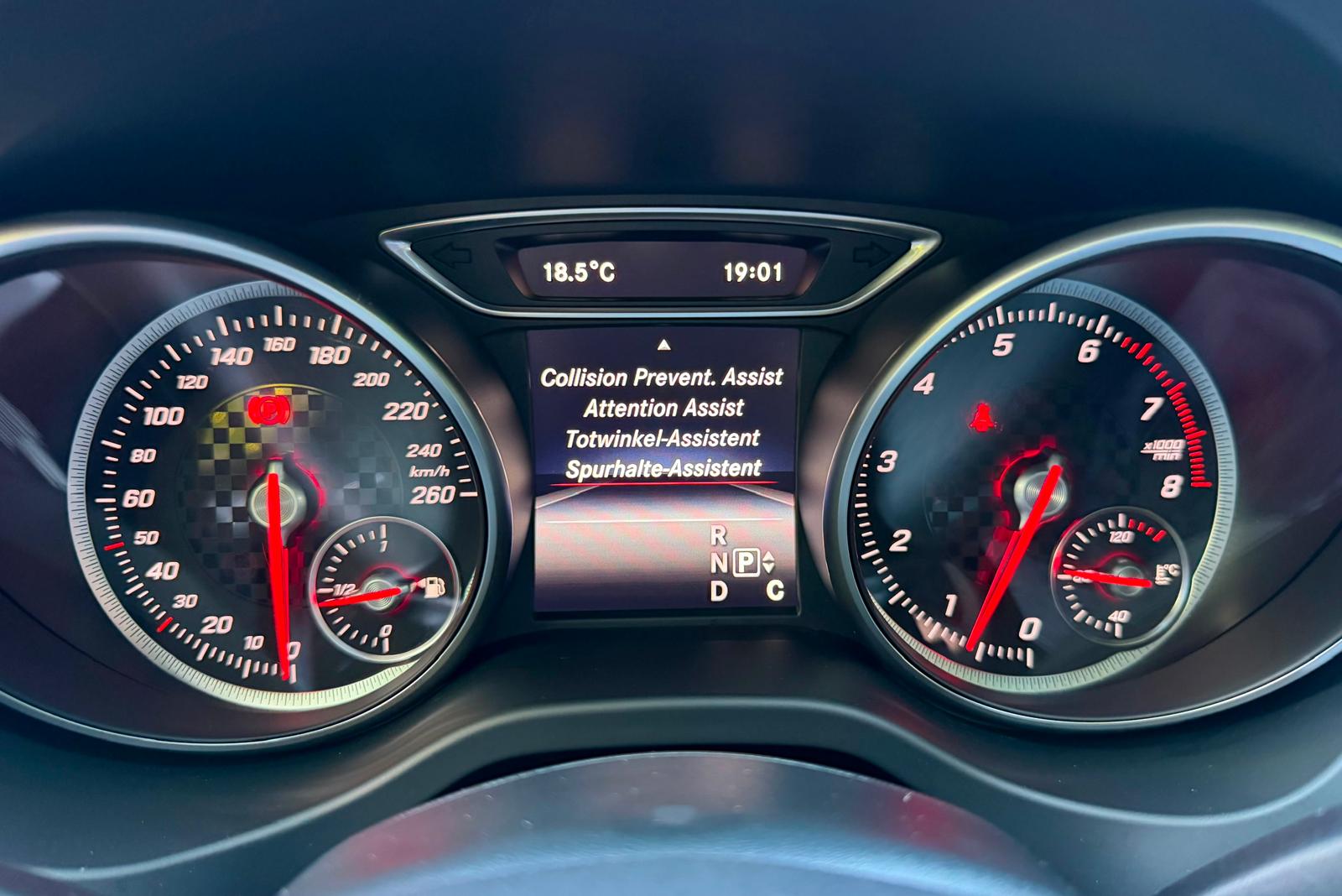MERCEDES-BENZ A 250 Sport 7G-DCT-image-21