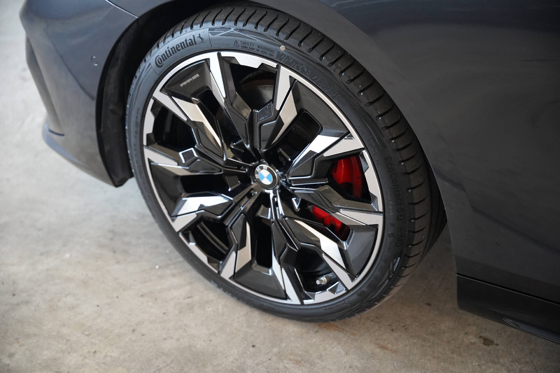 BMW 540d xDrive 48V M Sport Pro Steptronic-image-5