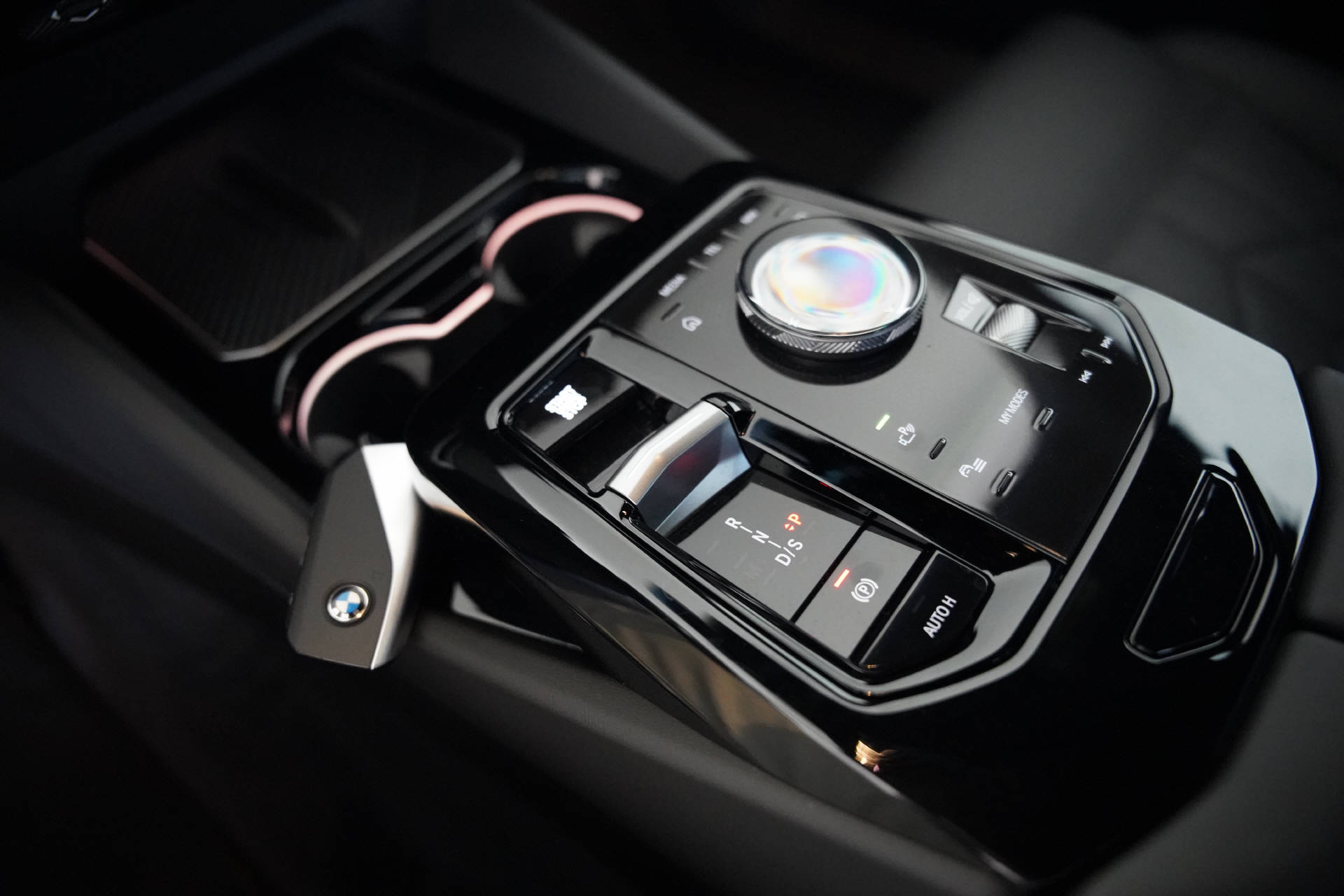 BMW 540d xDrive 48V M Sport Pro Steptronic-image-14