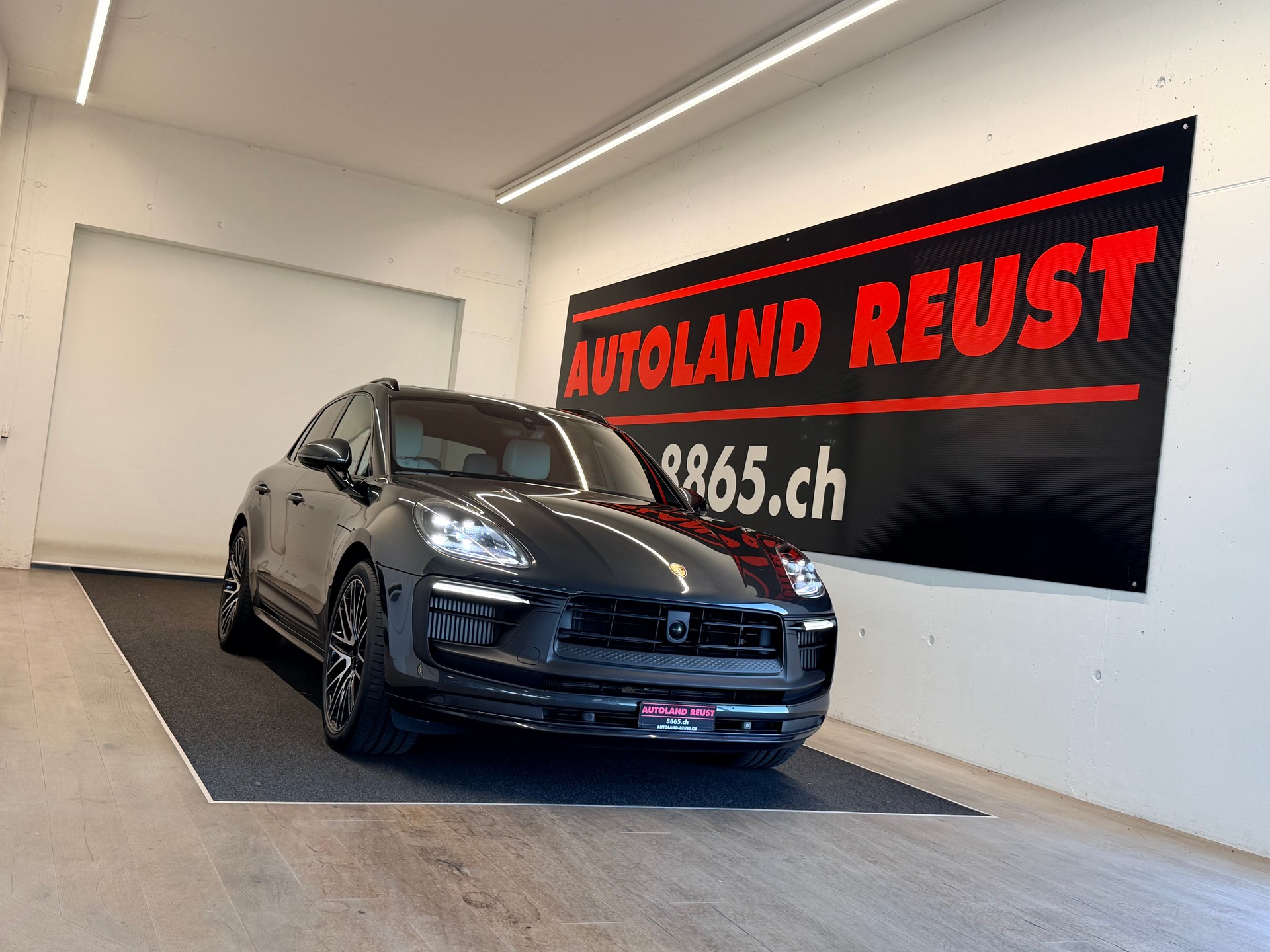 PORSCHE Macan GTS PDK-image-0