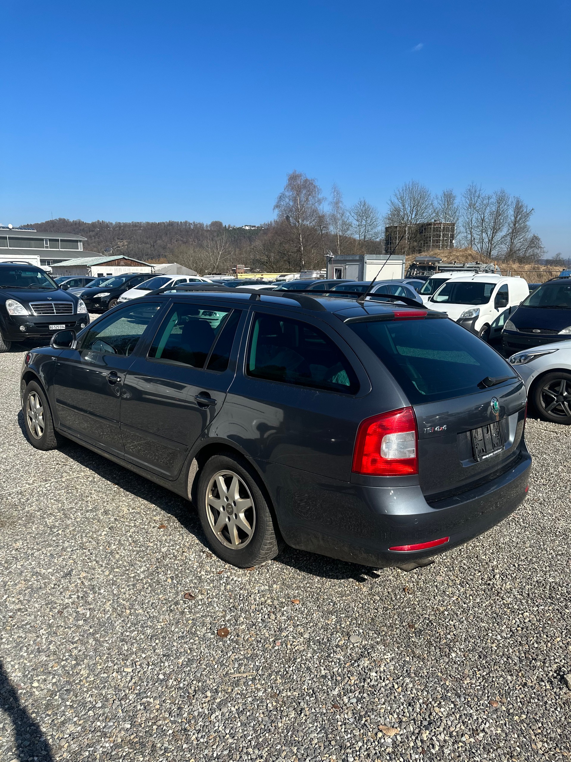 SKODA Octavia Combi 1.8 TSI Swiss Adventure 4x4-image-5