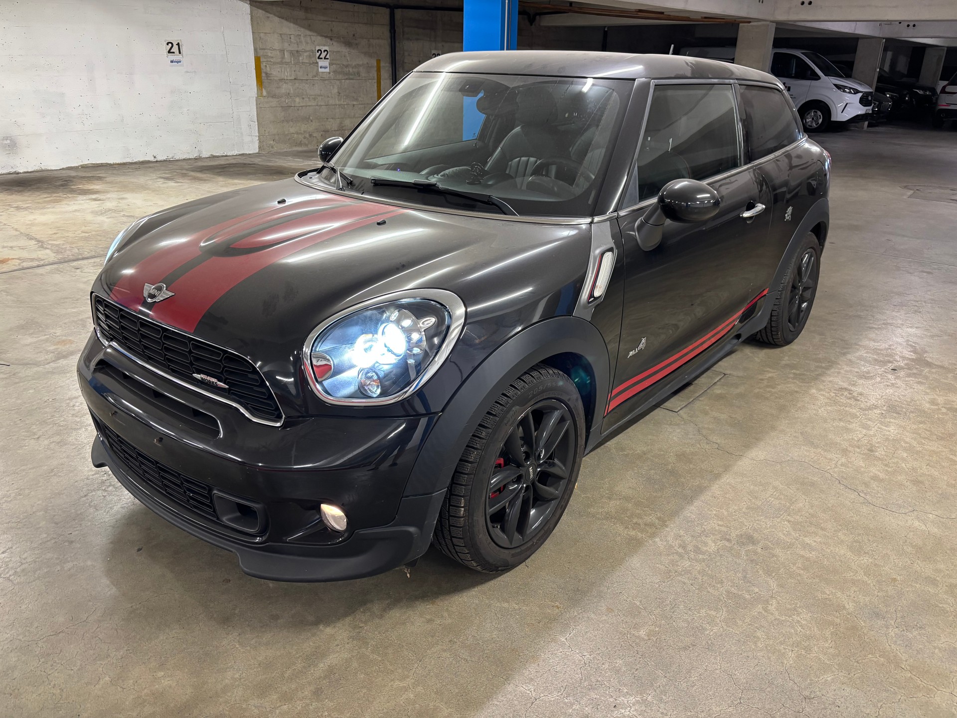 MINI Paceman John Cooper Works ALL4-image-1