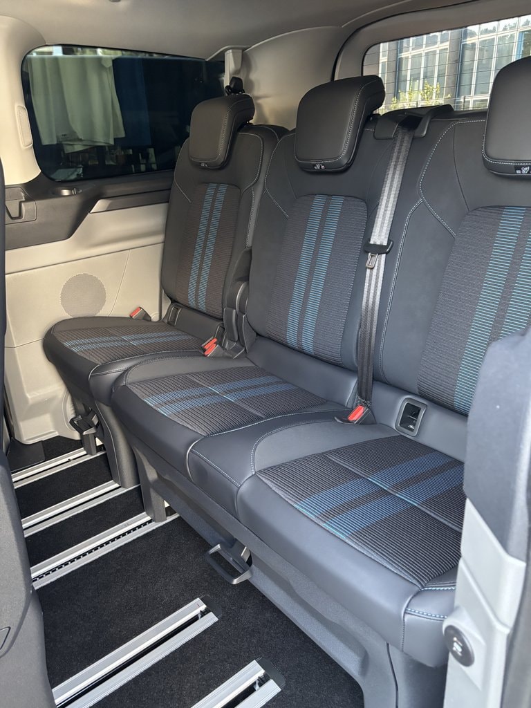 FORD Tourneo Custom 320 L1 2.0 EcoBlue 170 Sport-image-8