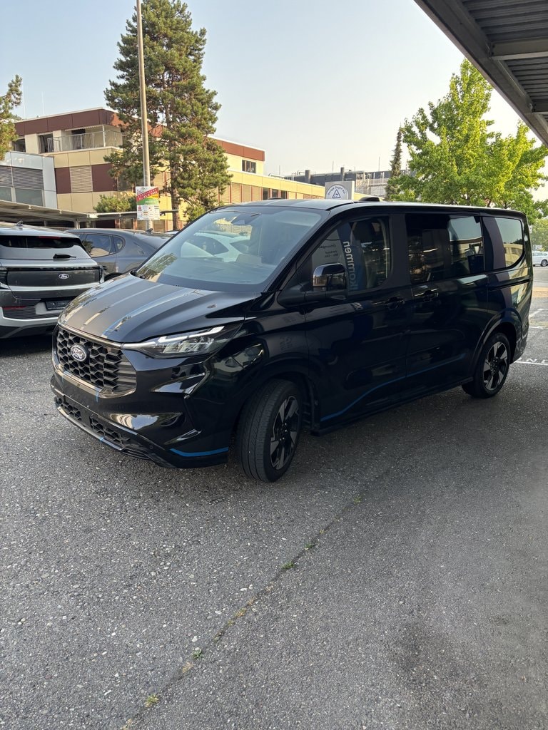FORD Tourneo Custom 320 L1 2.0 EcoBlue 170 Sport-image-20