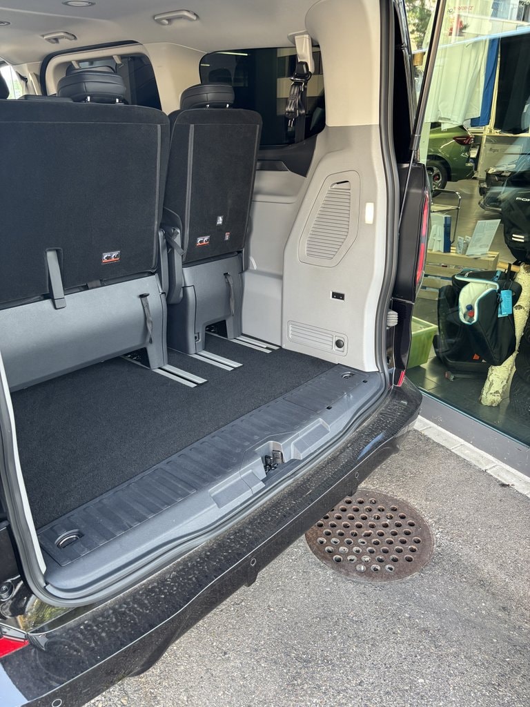 FORD Tourneo Custom 320 L1 2.0 EcoBlue 170 Sport-image-9