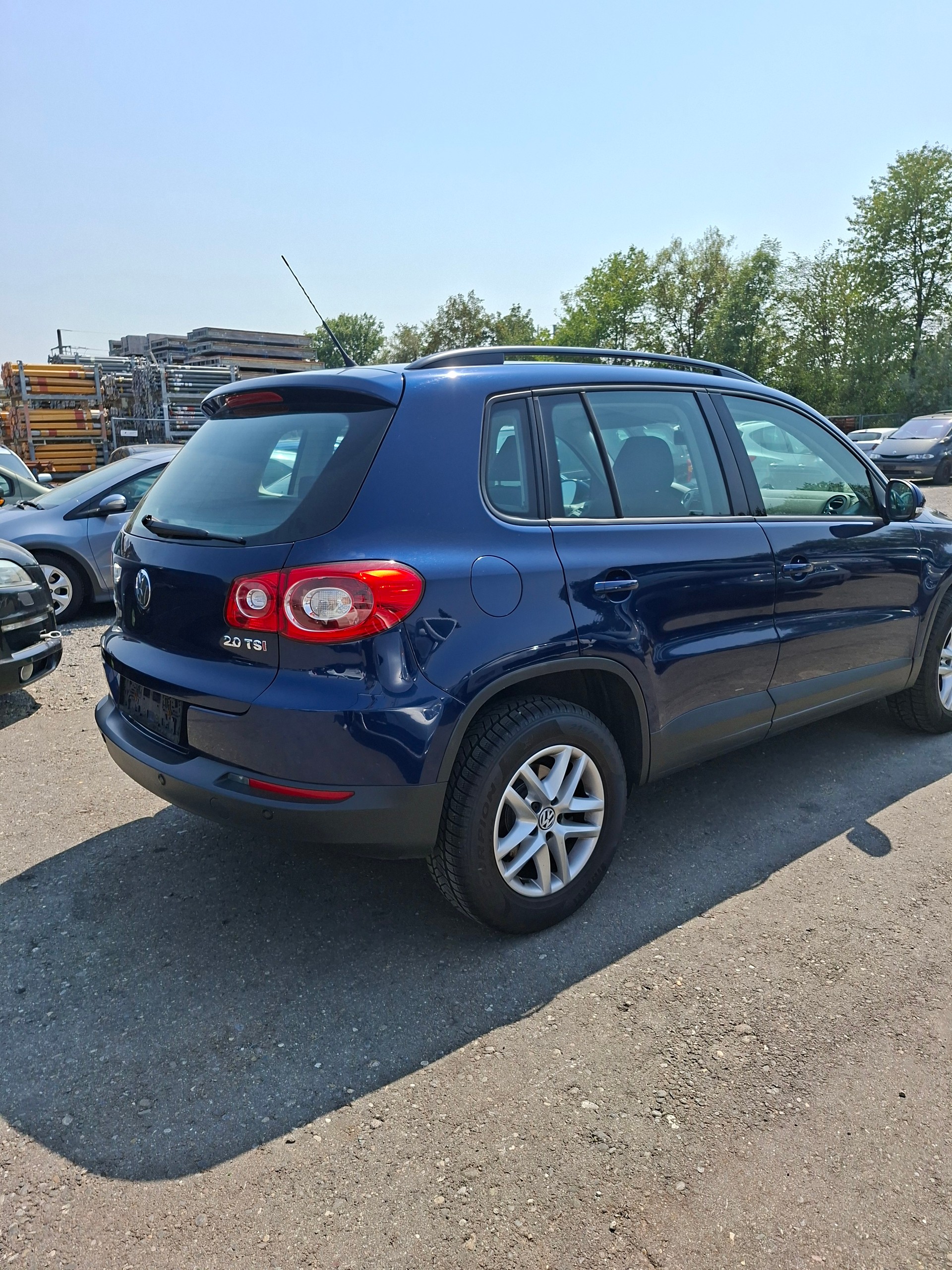 VW Tiguan 2.0 TSI Sport&Style-image-3