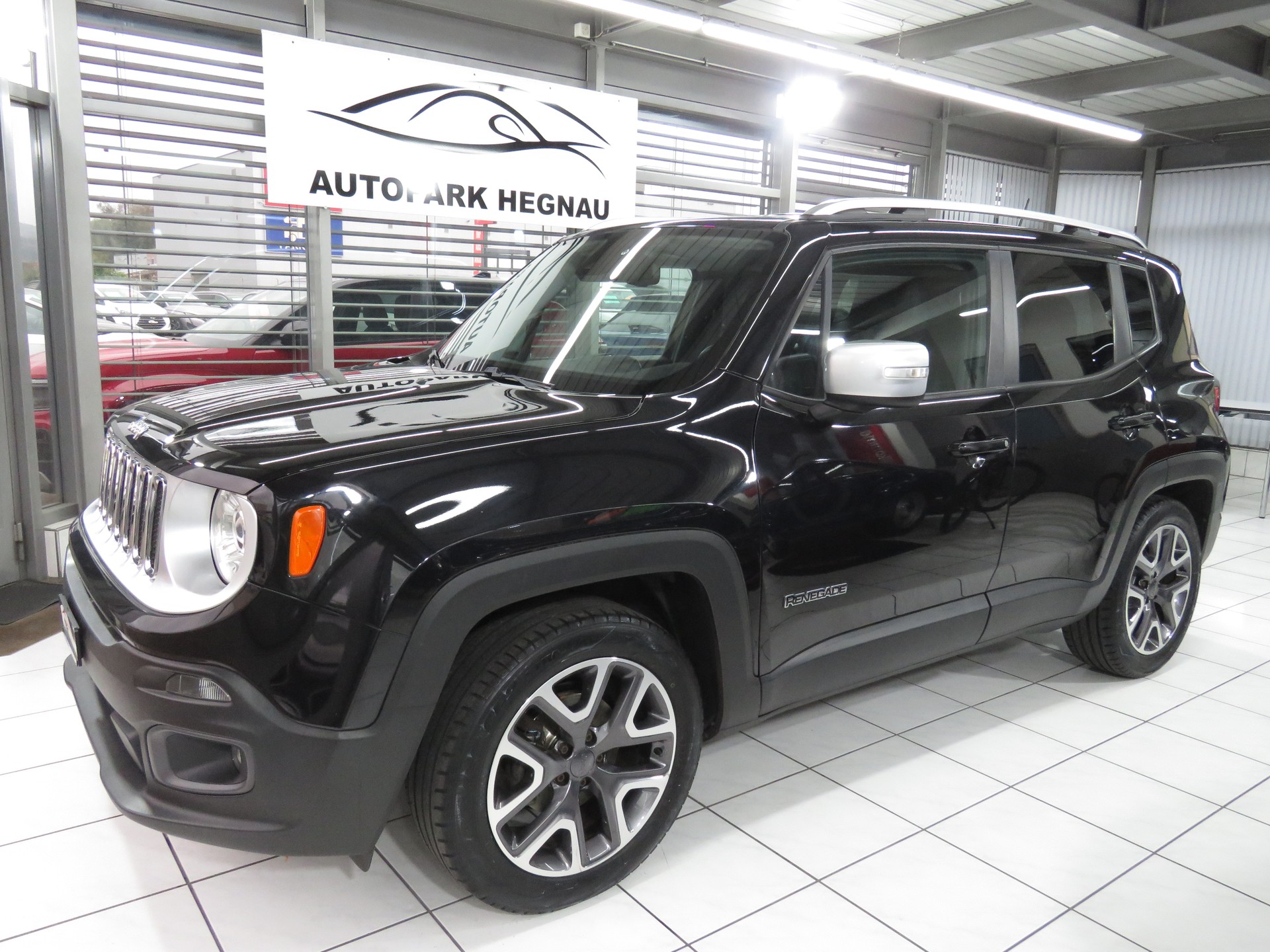 JEEP Renegade 1.4 Turbo Limited-image-0