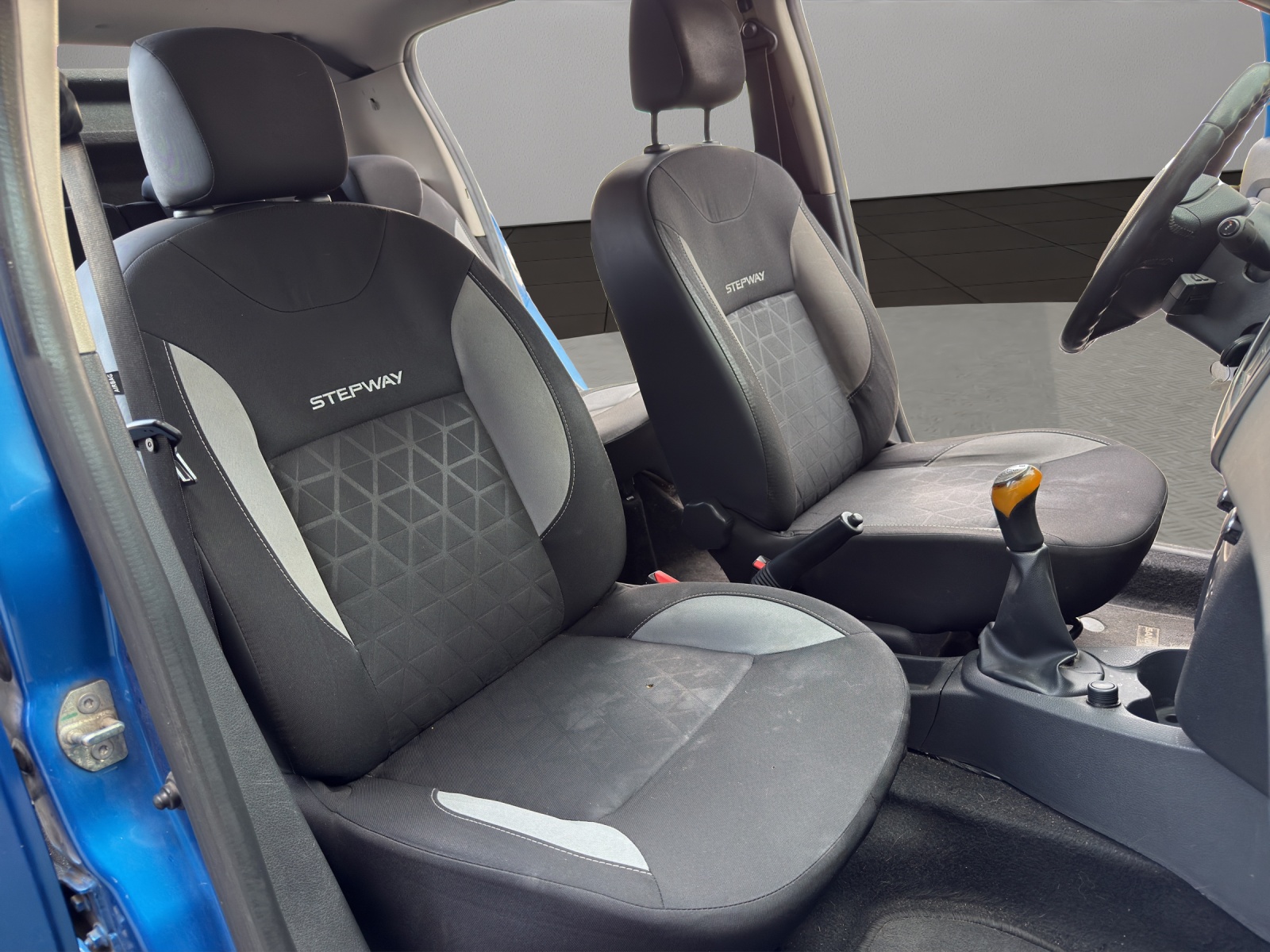 DACIA Sandero 1.5 dCi Stepway Lauréate-image-16