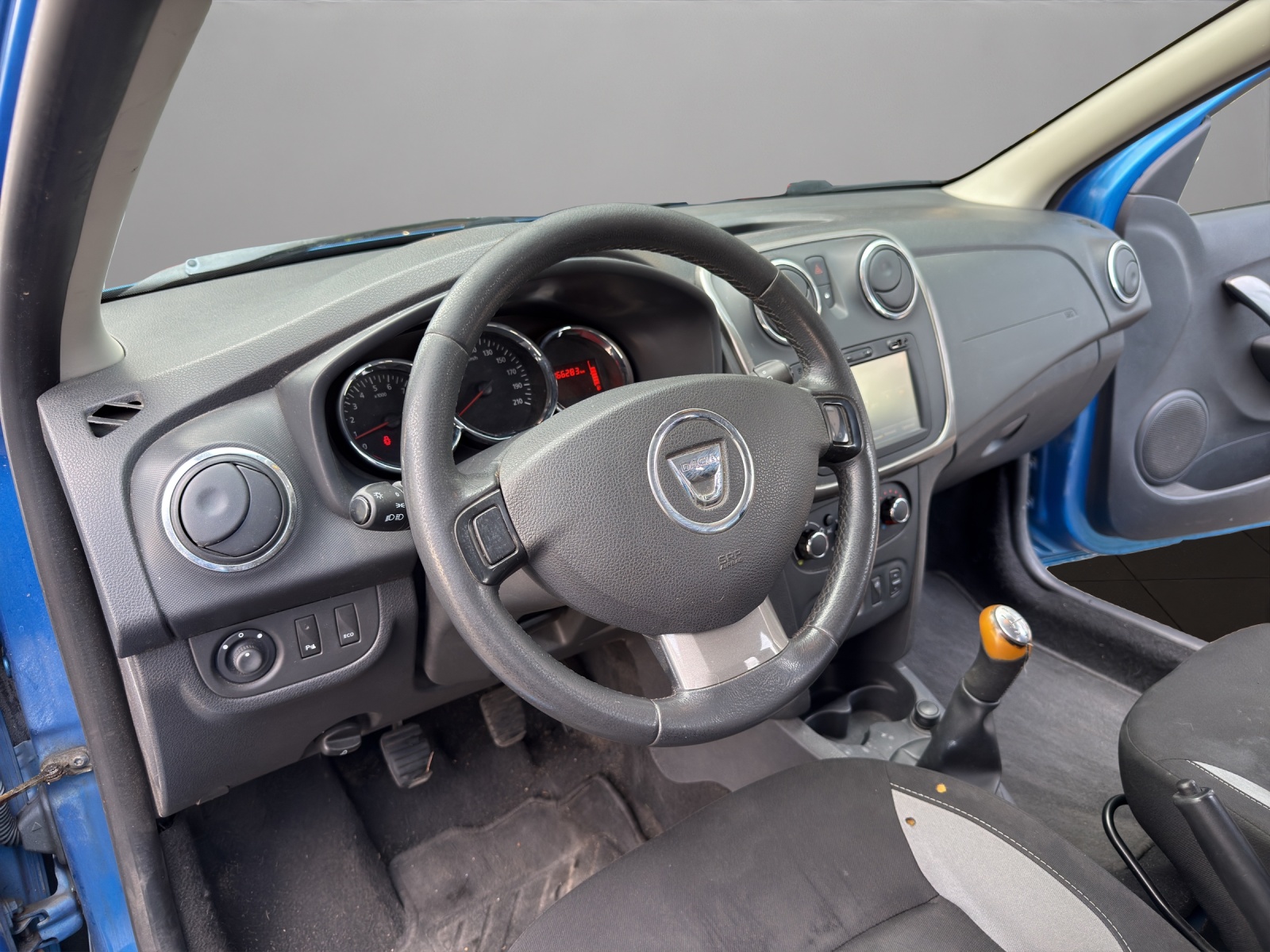 DACIA Sandero 1.5 dCi Stepway Lauréate-image-9