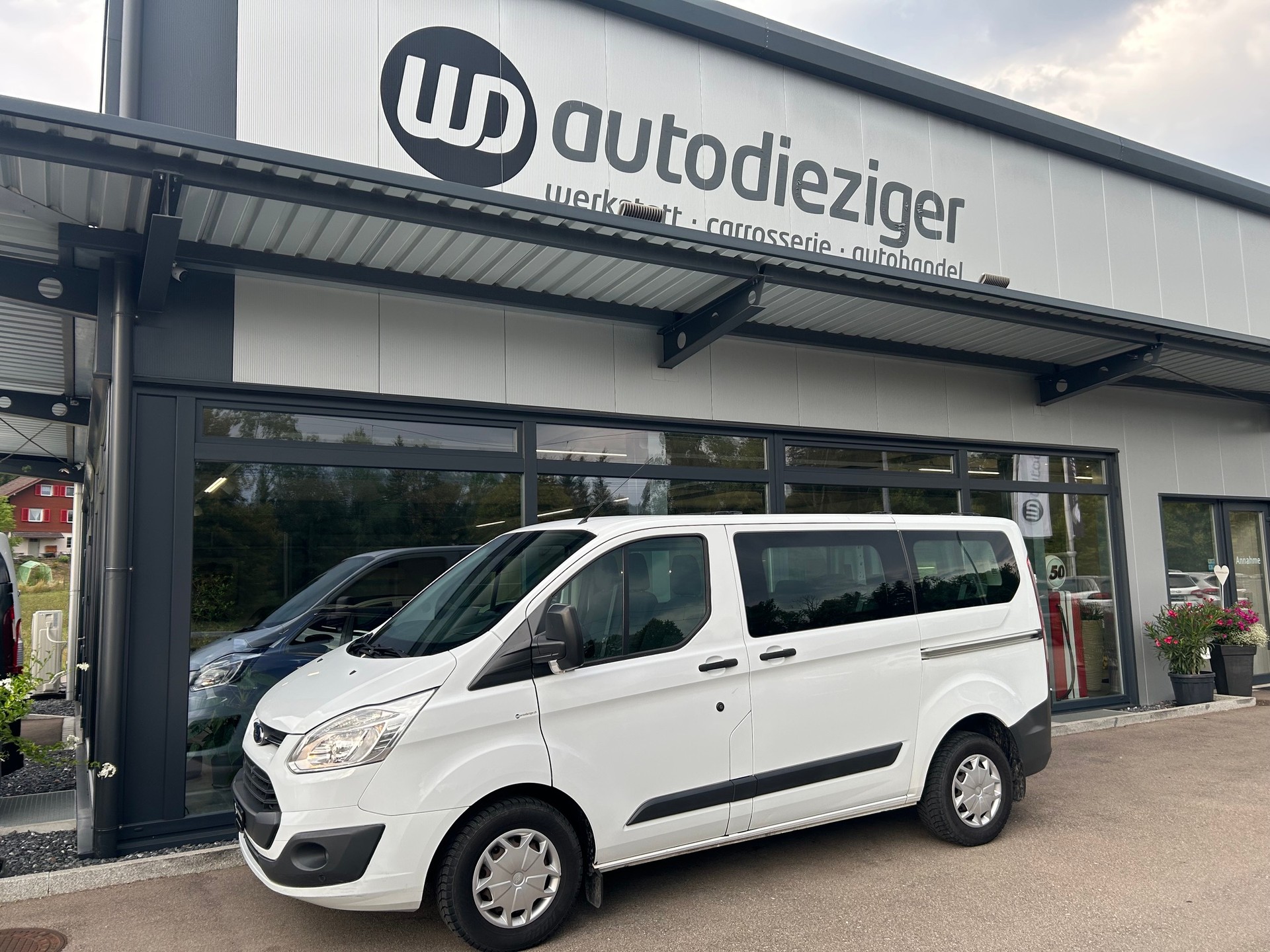 FORD Transit Custom 310 L1H1 Trend-image-0