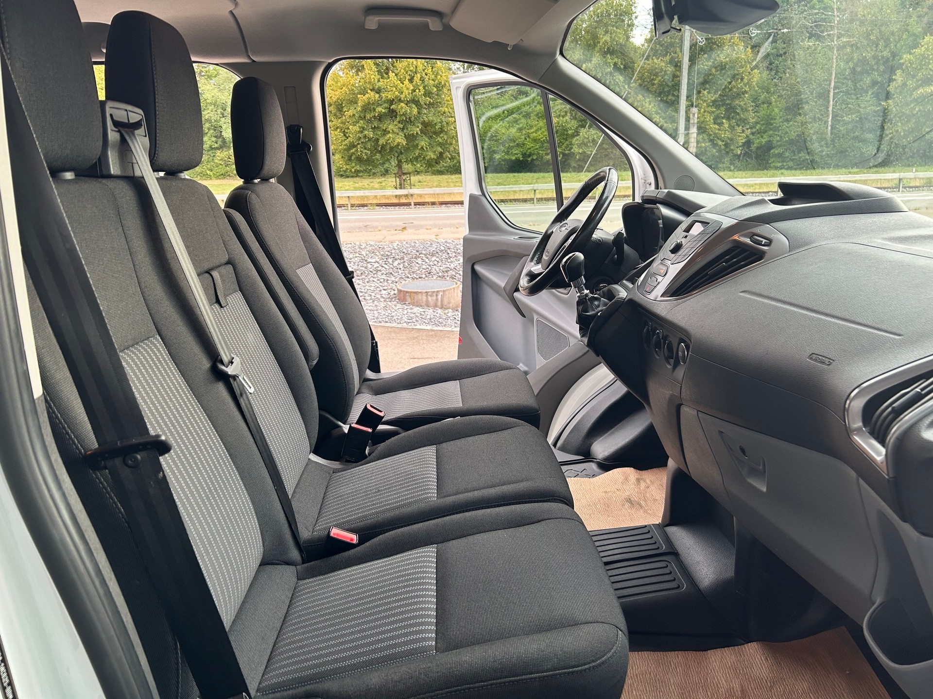 FORD Transit Custom 310 L1H1 Trend-image-11