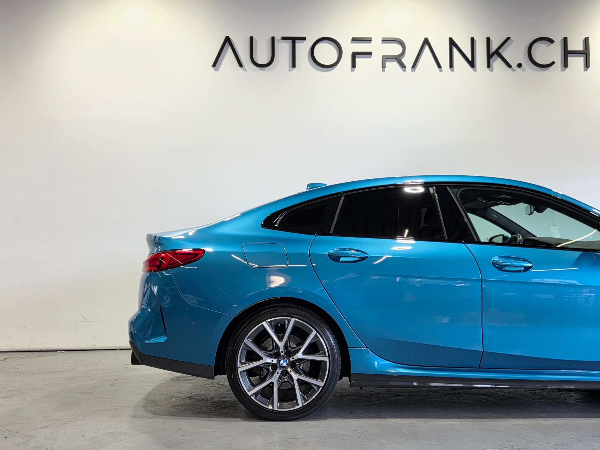 BMW 220d xDrive Gran Coupé-image-17