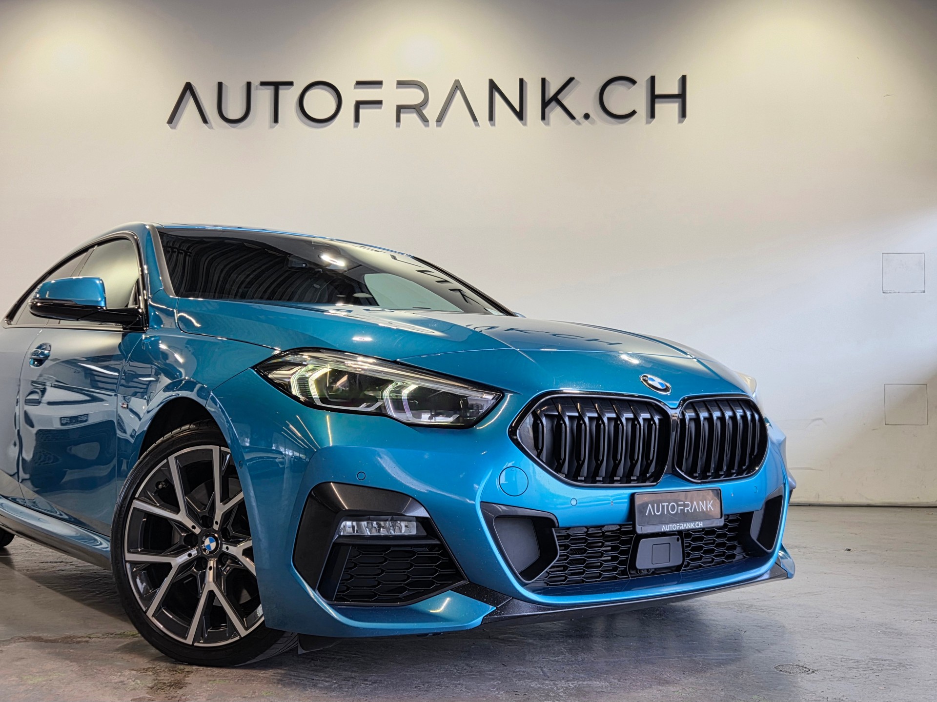 BMW 220d xDrive Gran Coupé-image-9