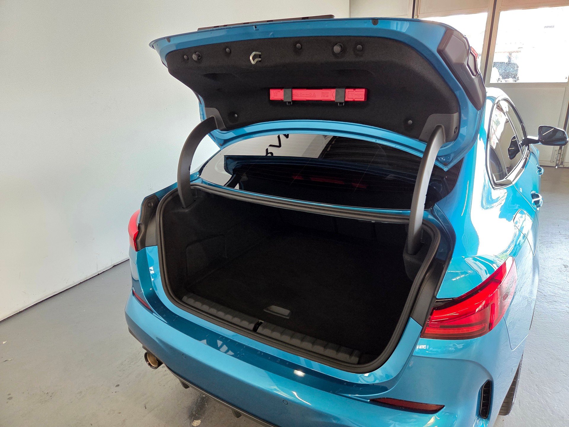 BMW 220d xDrive Gran Coupé-image-24