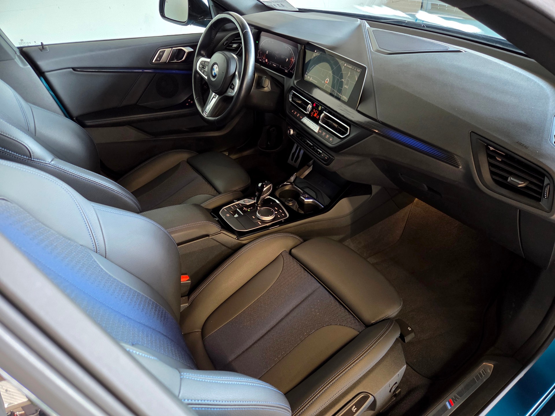 BMW 220d xDrive Gran Coupé-image-7