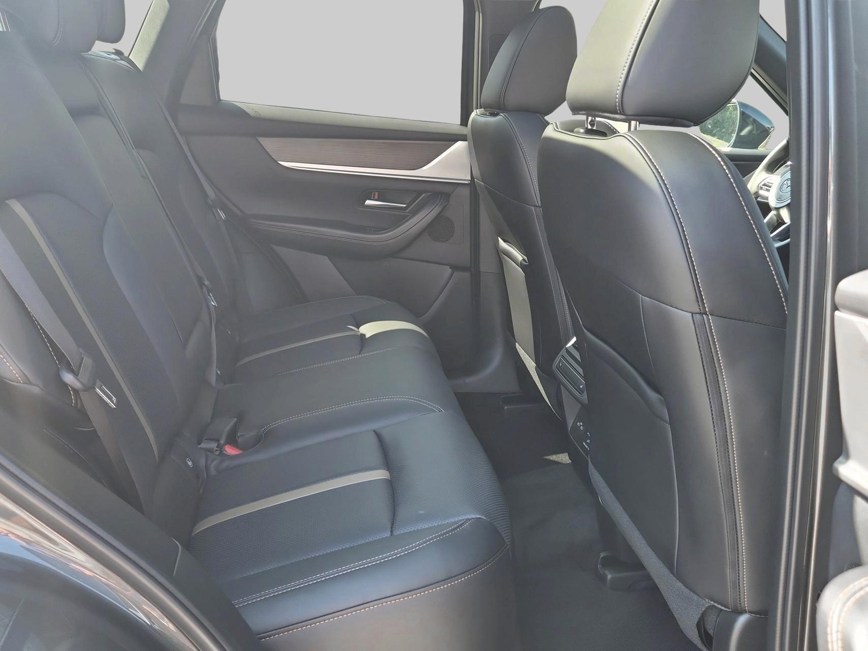 MAZDA CX-60 e-Skyactiv PHEV 327 AWD Homura Plus-image-14