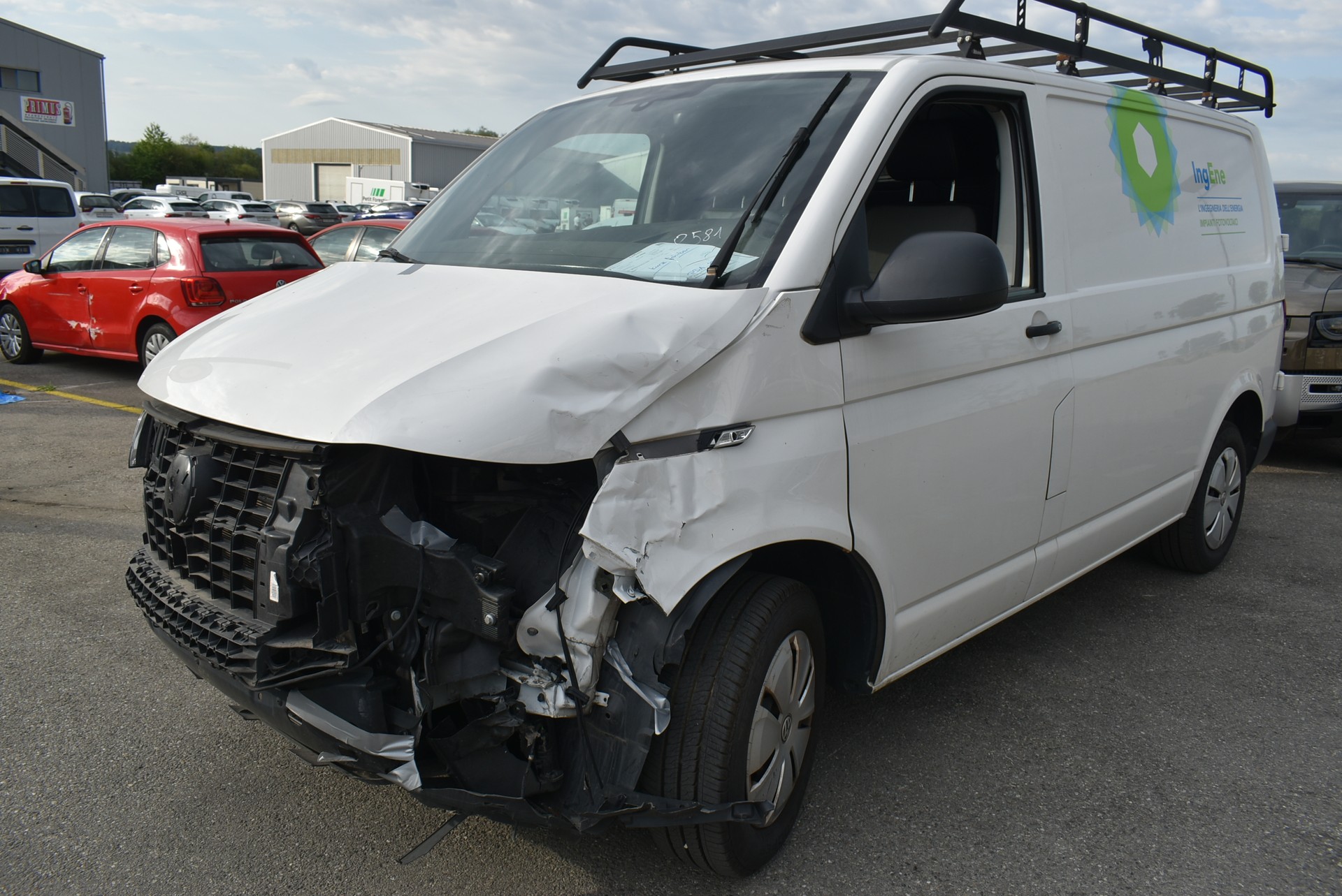 VW T6.1 2.0 TDI Entry-image-0