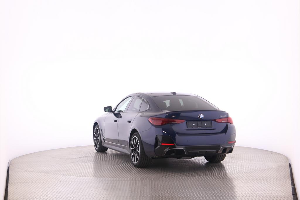 BMW i4 xDrive40-image-5