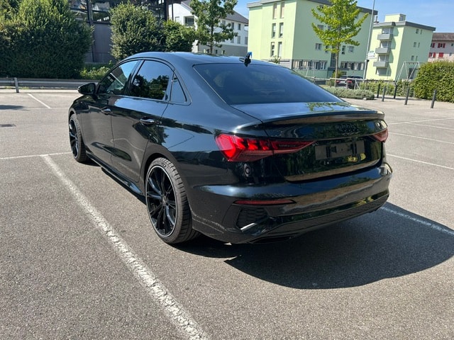 AUDI A3 Limousine 1.5 35 TFSI S Line S-Tronic-image-4