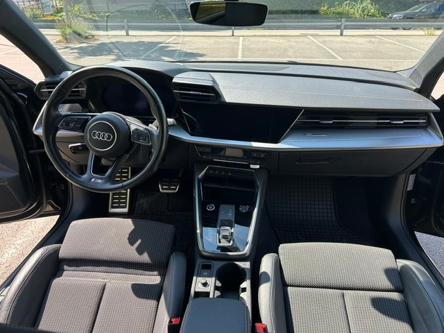 AUDI A3 Limousine 1.5 35 TFSI S Line S-Tronic-image-13