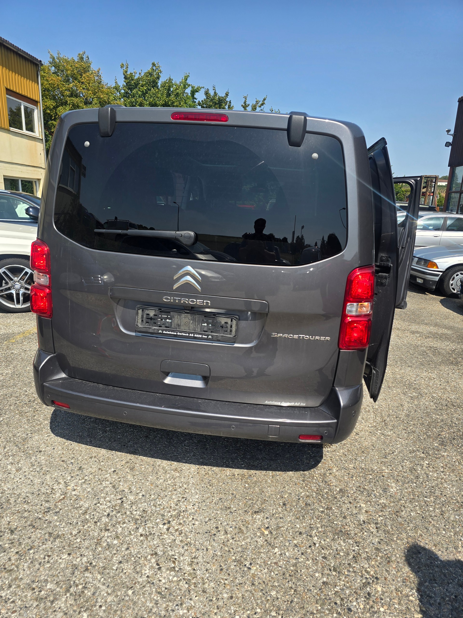 CITROEN Spacetourer 2.0 BlueHDi Business Lounge XL EAT-image-12