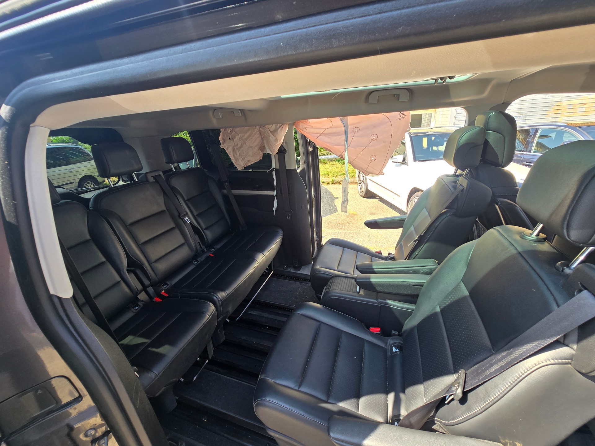 CITROEN Spacetourer 2.0 BlueHDi Business Lounge XL EAT-image-6