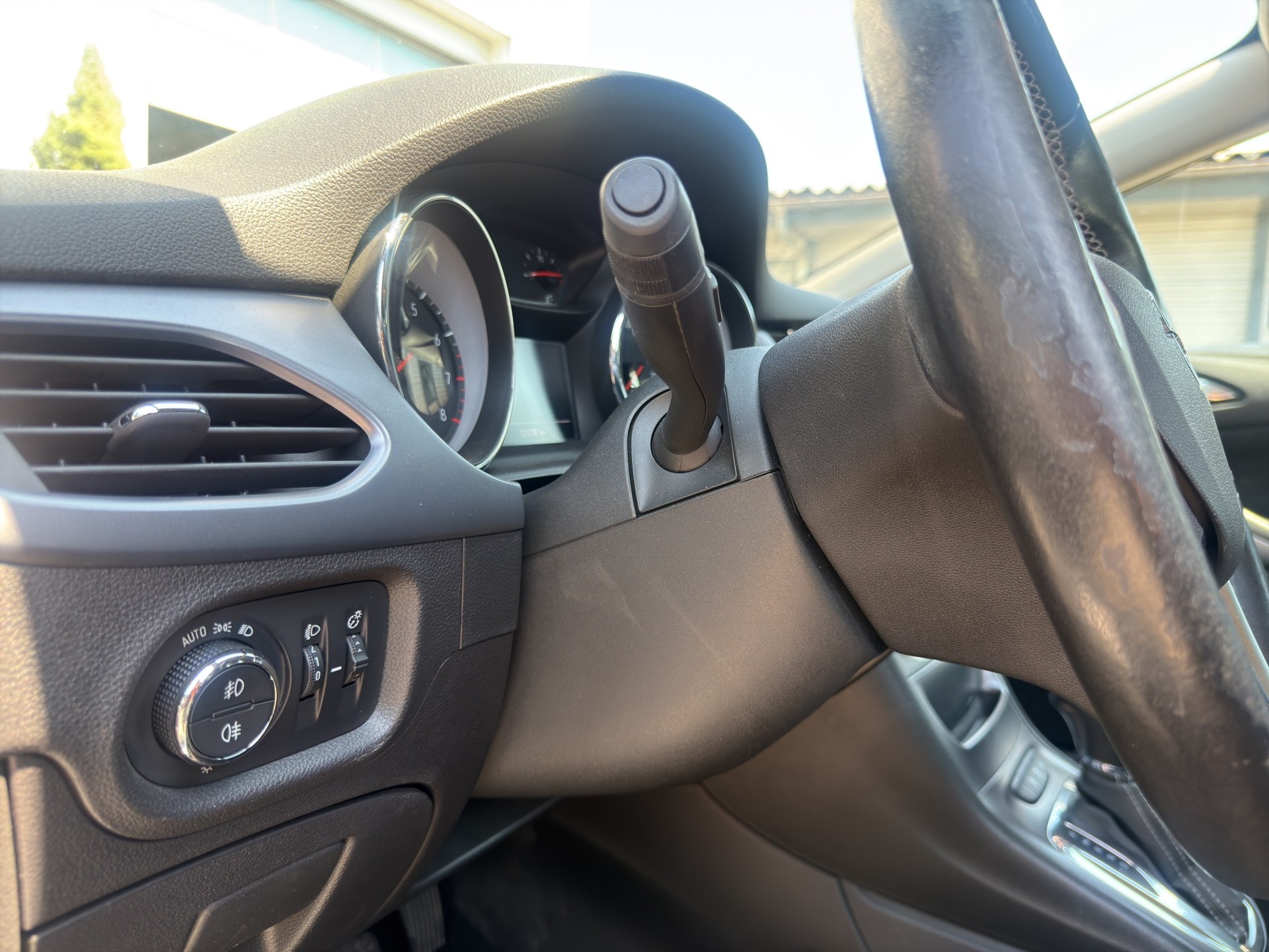 OPEL Astra Sports Tourer 1.4i Turbo Dynamic Automatic-image-15