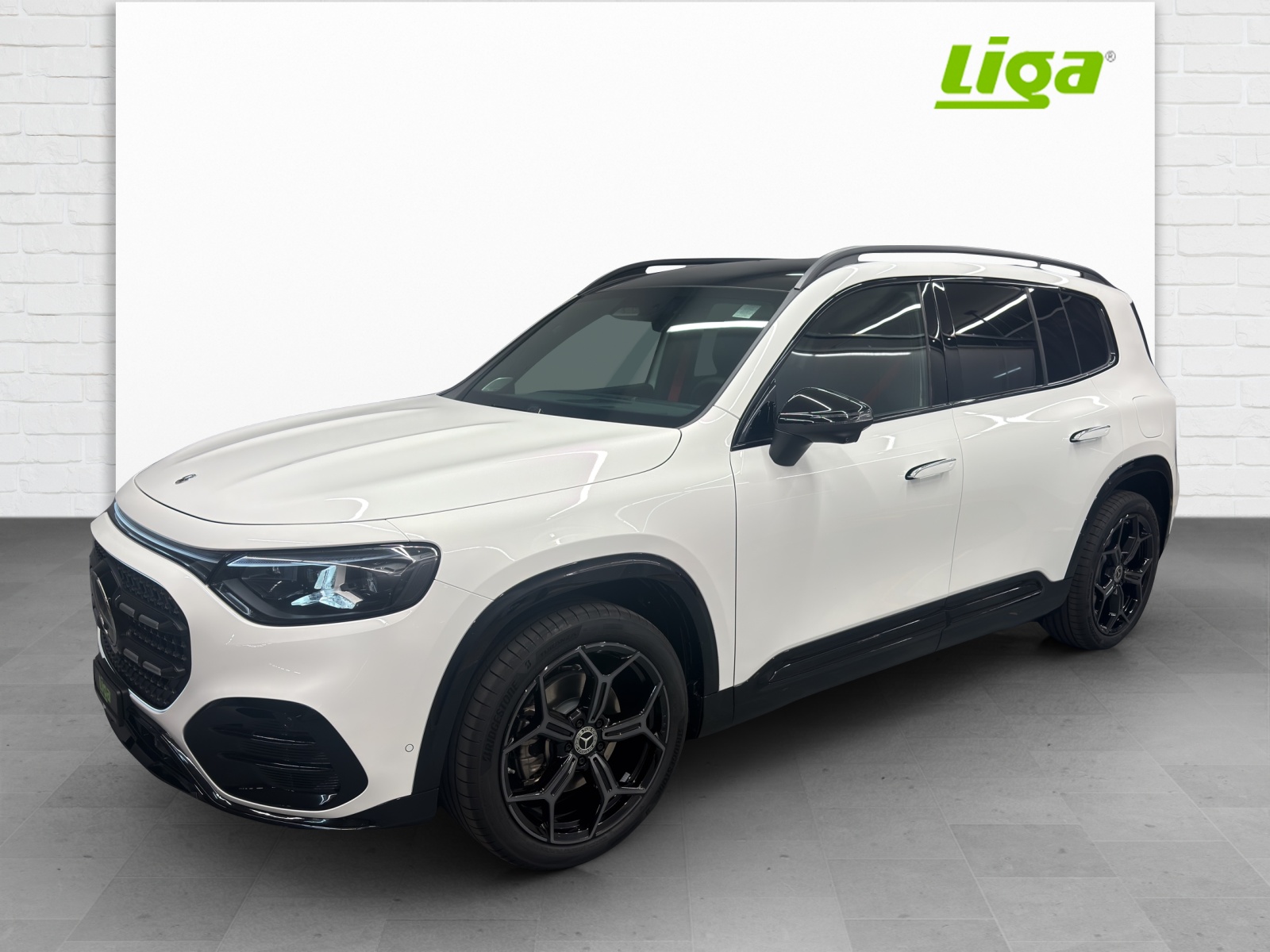 MERCEDES-BENZ GLB 220 AMG Line 4Matic-image-0