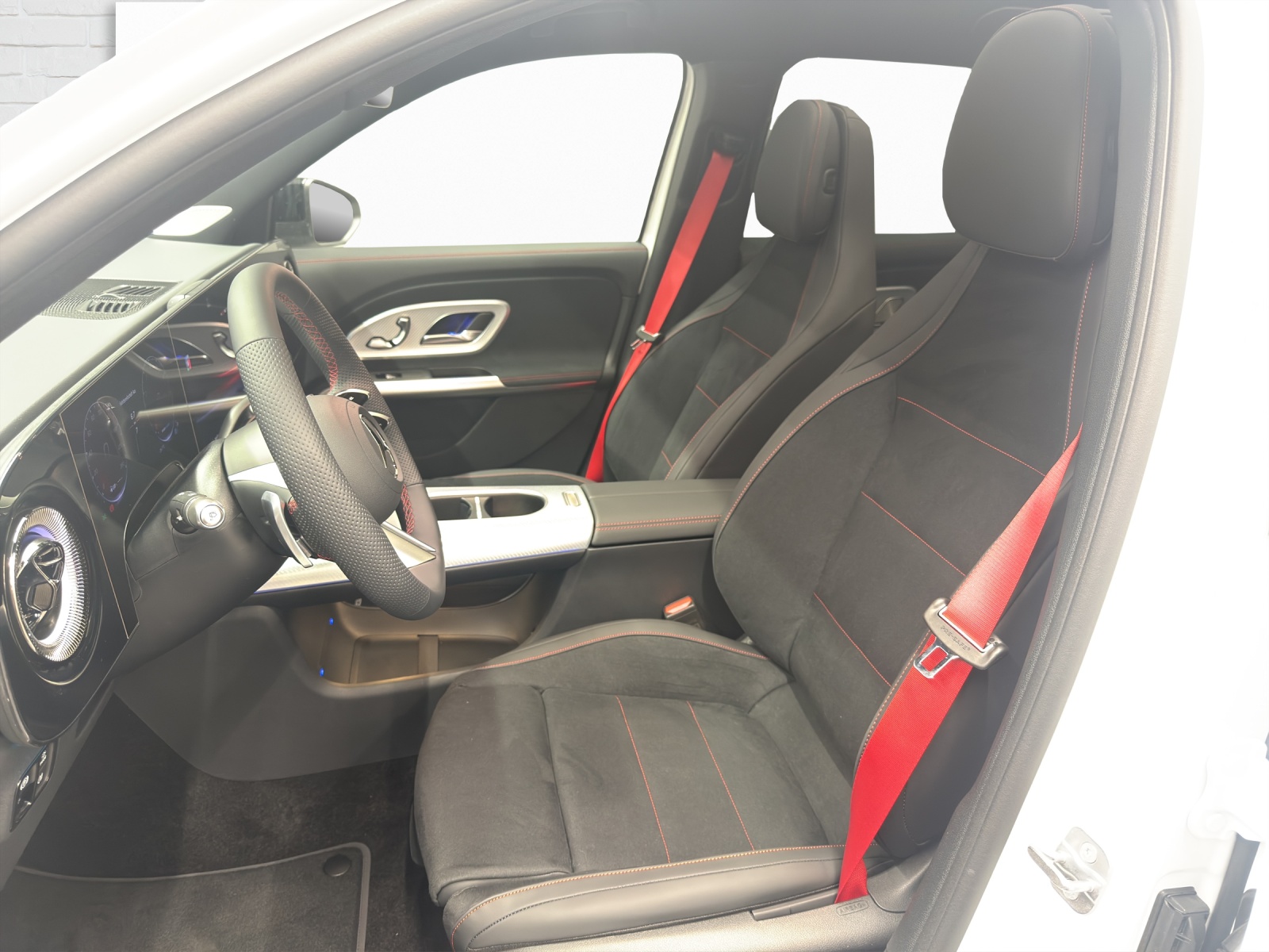 MERCEDES-BENZ GLB 220 AMG Line 4Matic-image-6