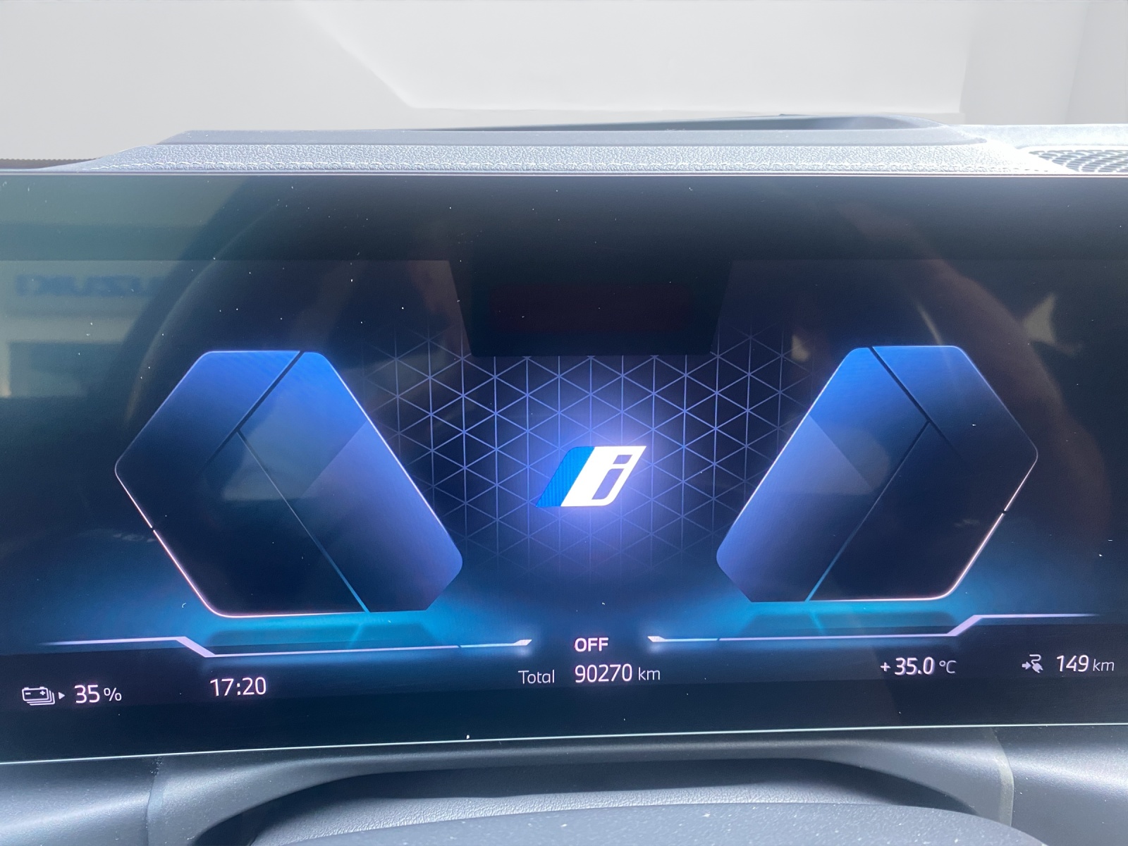 BMW i4 M50-image-19
