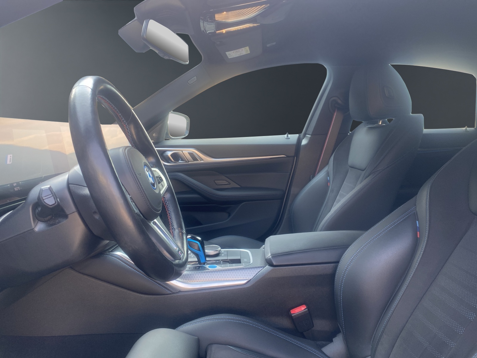 BMW i4 M50-image-11