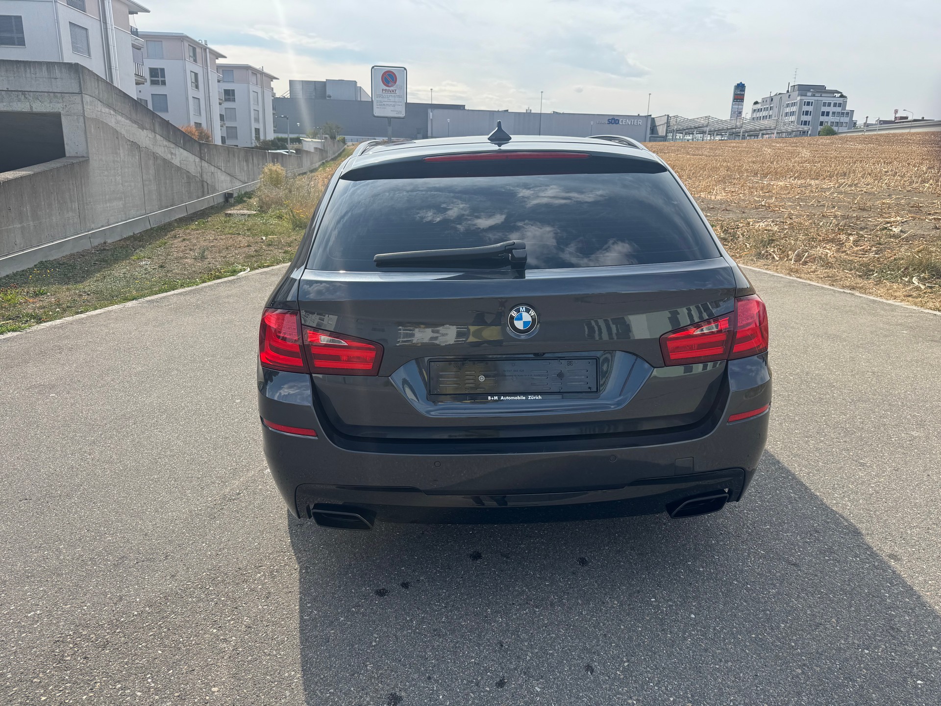 BMW M550d xDrive Touring Steptronic-image-6