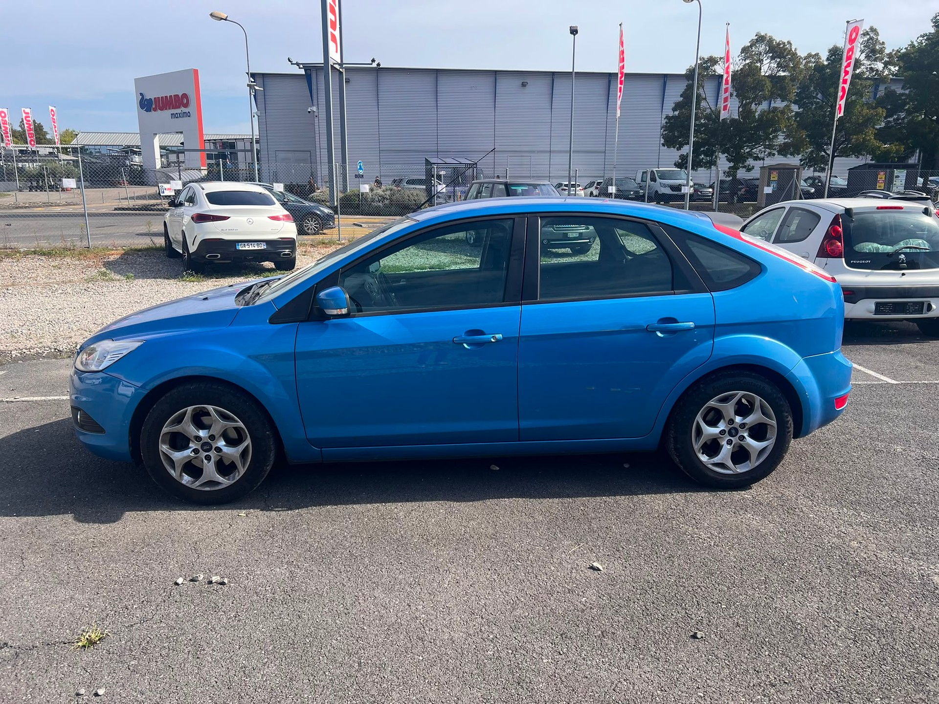 FORD Focus 1.8i Titanium-image-10