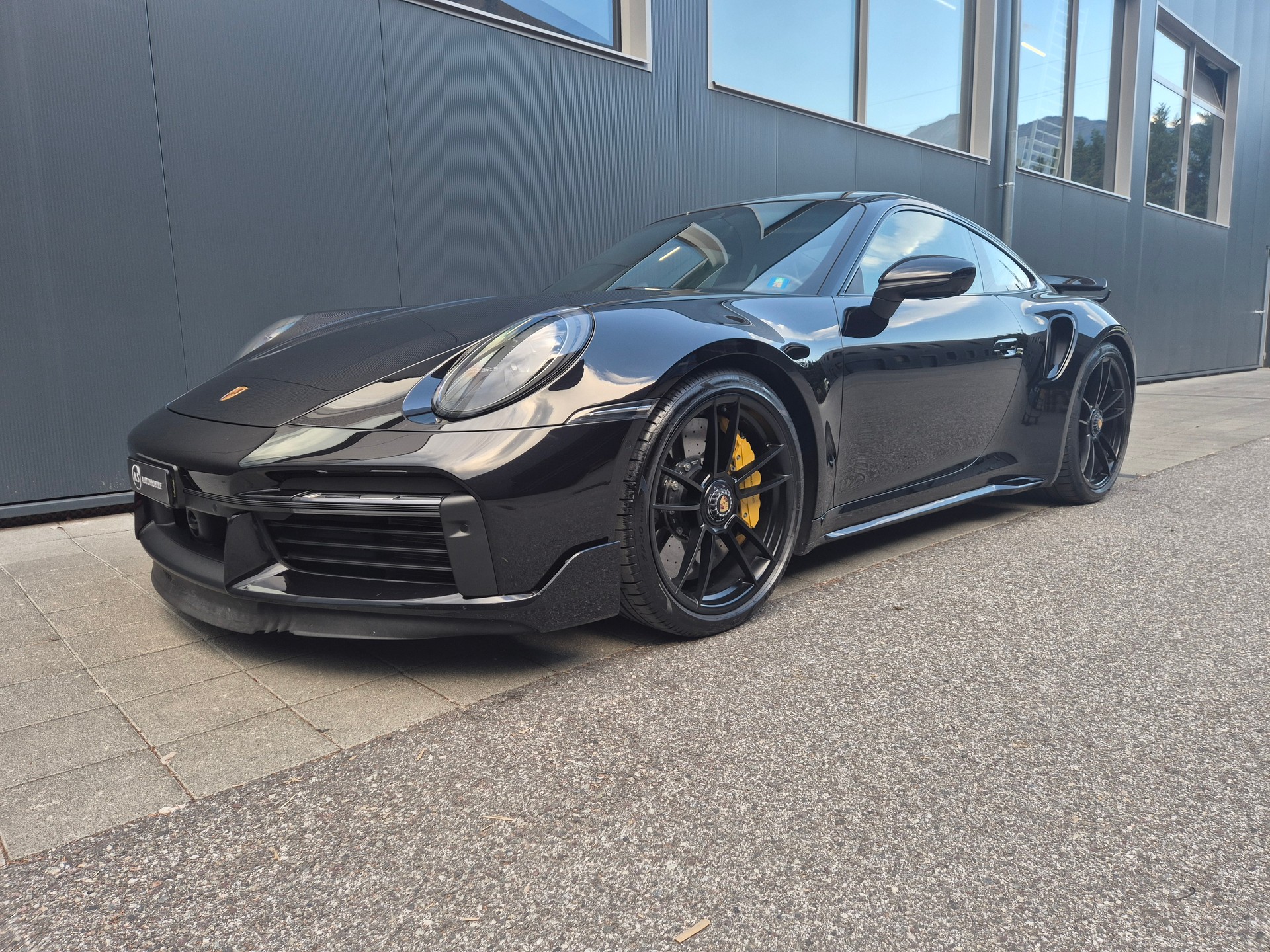 PORSCHE 911 Turbo S PDK-image-1