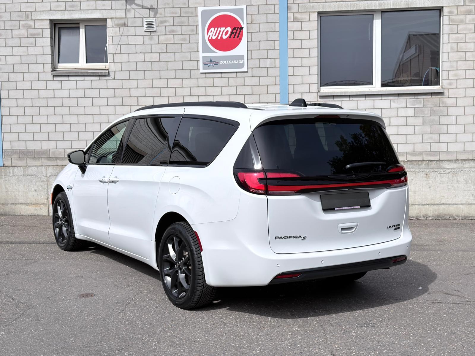 CHRYSLER PACIFICA 3.6-V6 LIMITED AWD 4x4 7 Plätzer-image-3